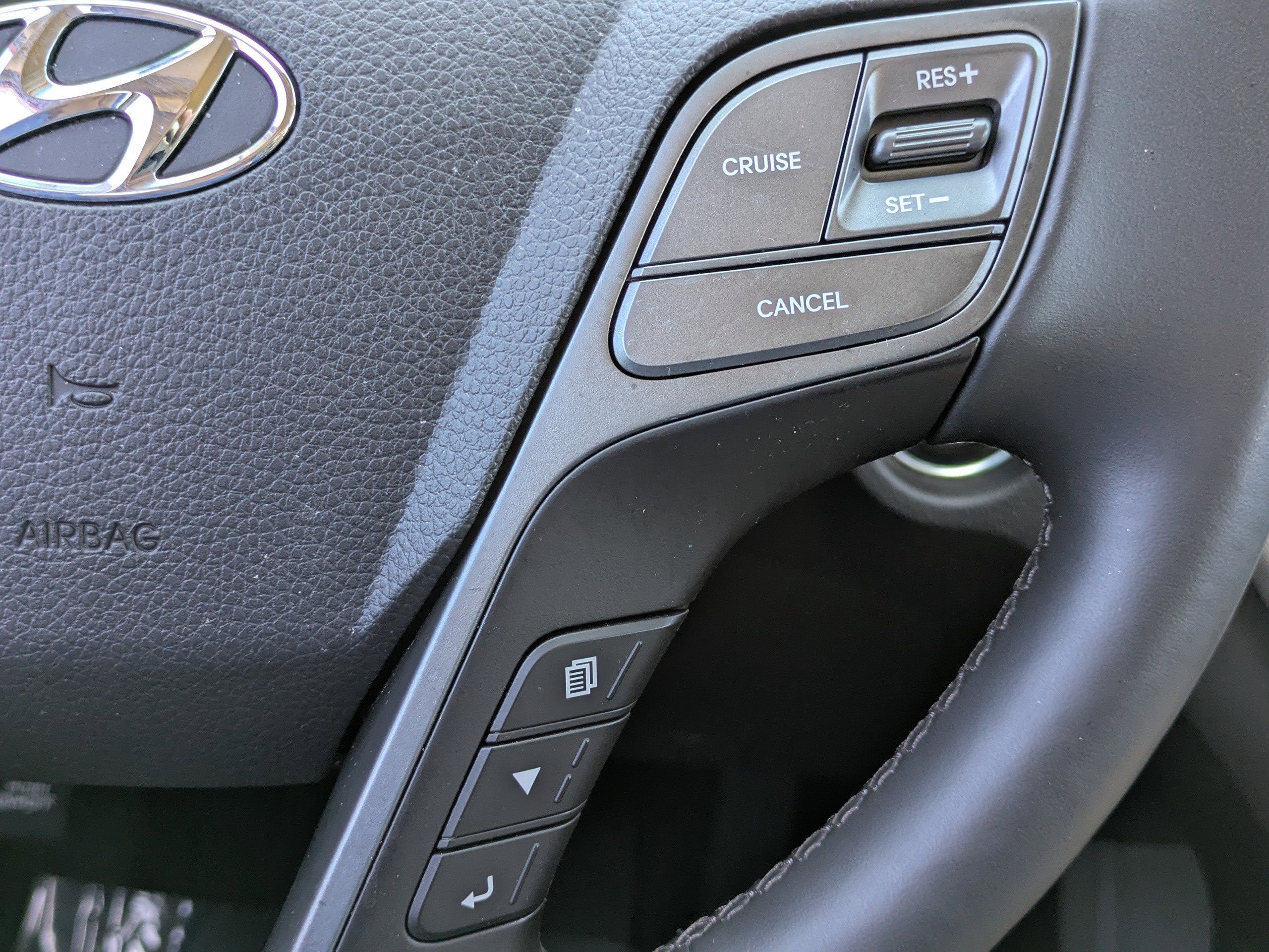 2017 Hyundai Santa Fe Sport 2.4L