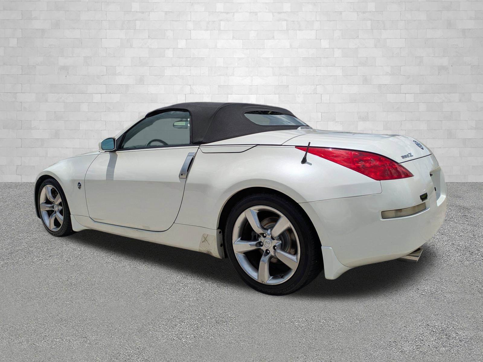 2006 Nissan 350Z ENTHUSIAST