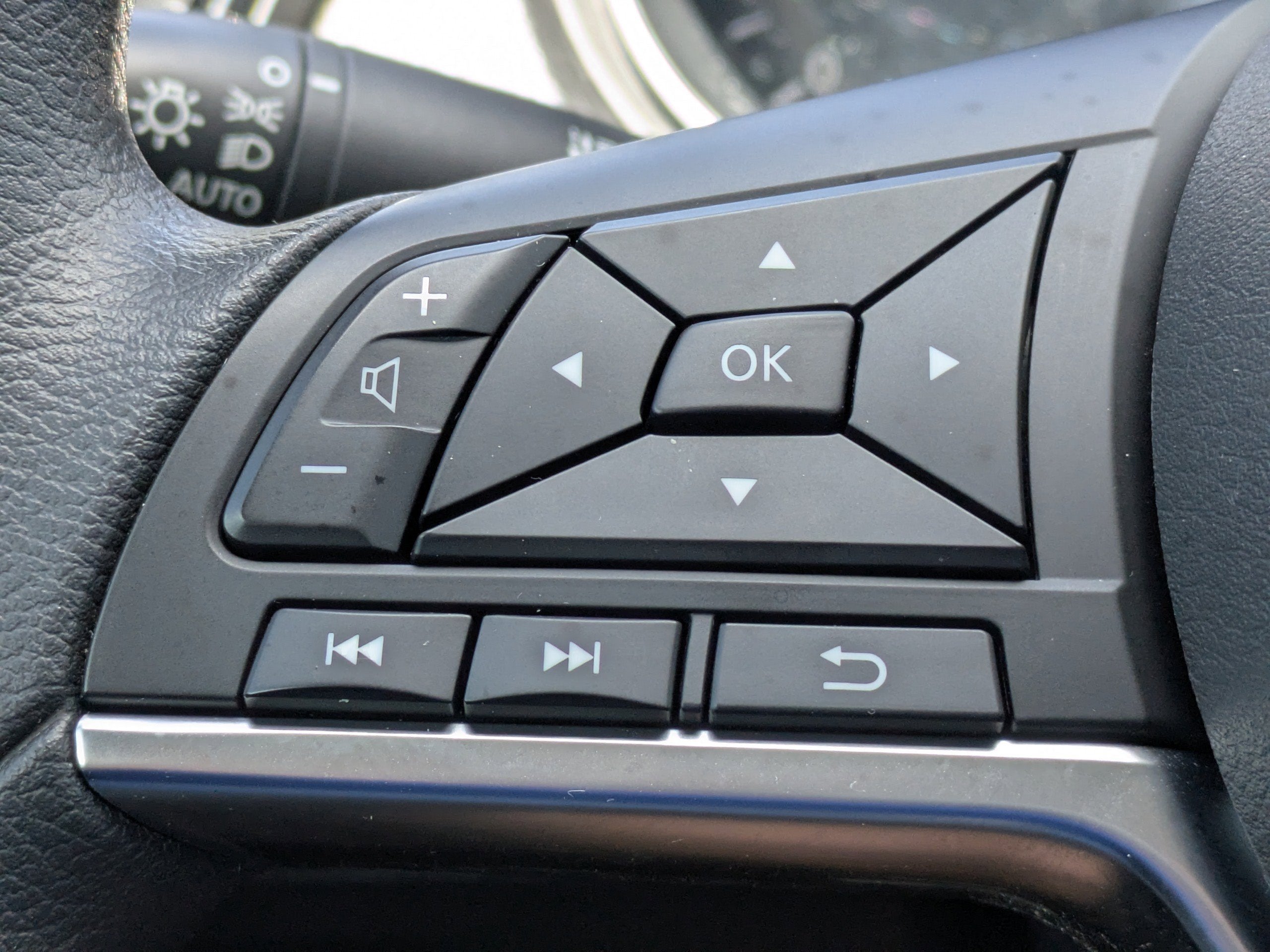 2019 Nissan Rogue Sport SV