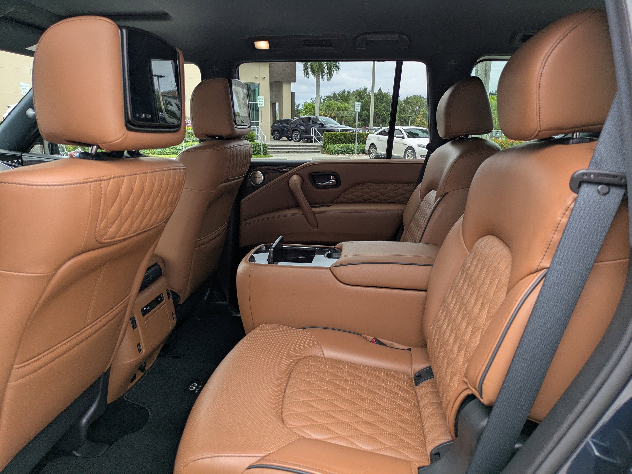 2022 INFINITI QX80 SENSORY