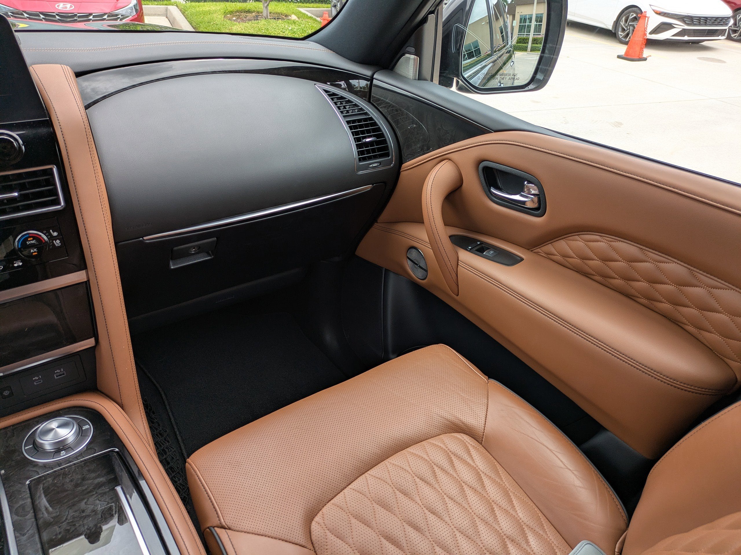 2022 INFINITI QX80 SENSORY