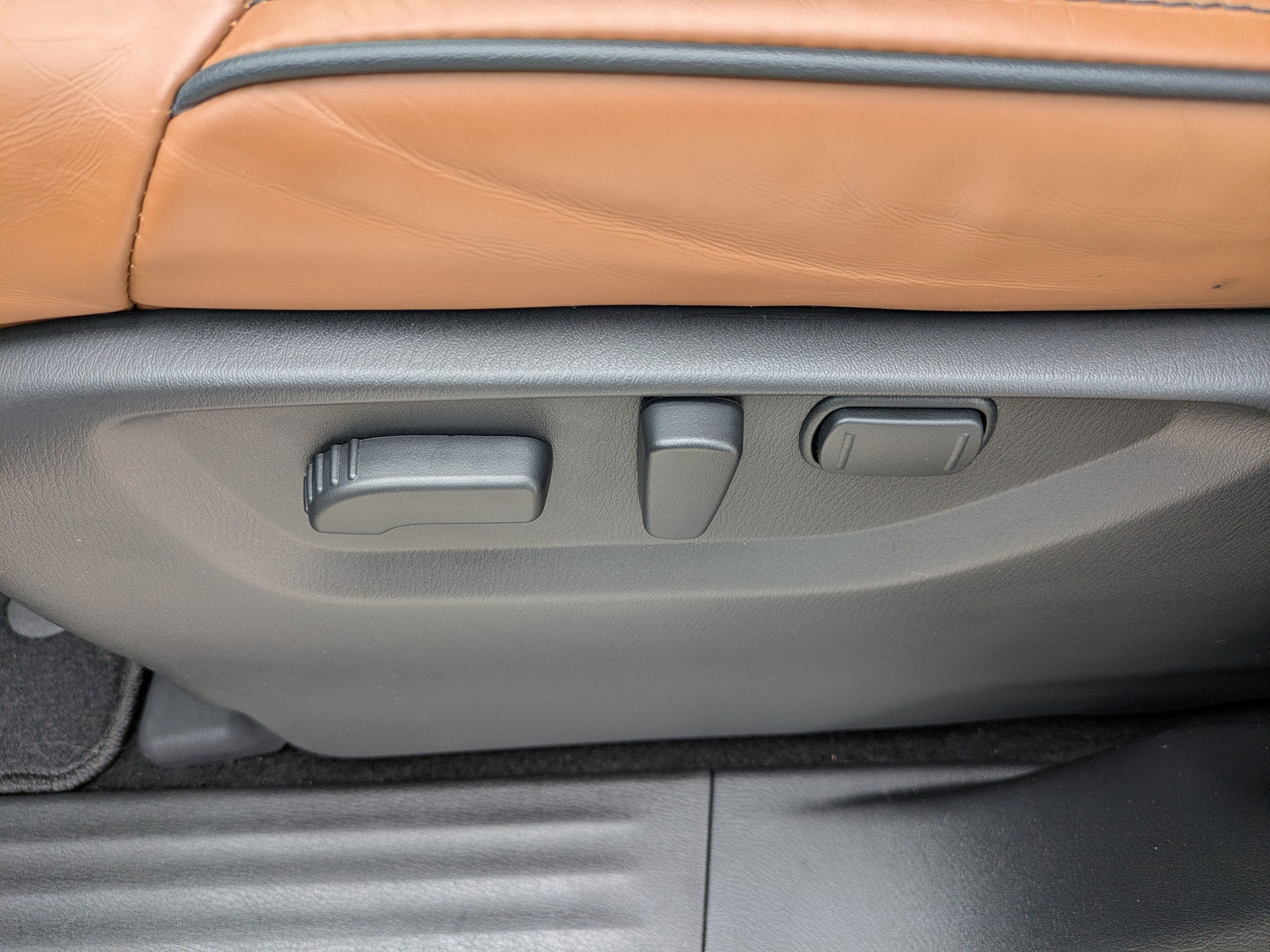 2022 INFINITI QX80 SENSORY