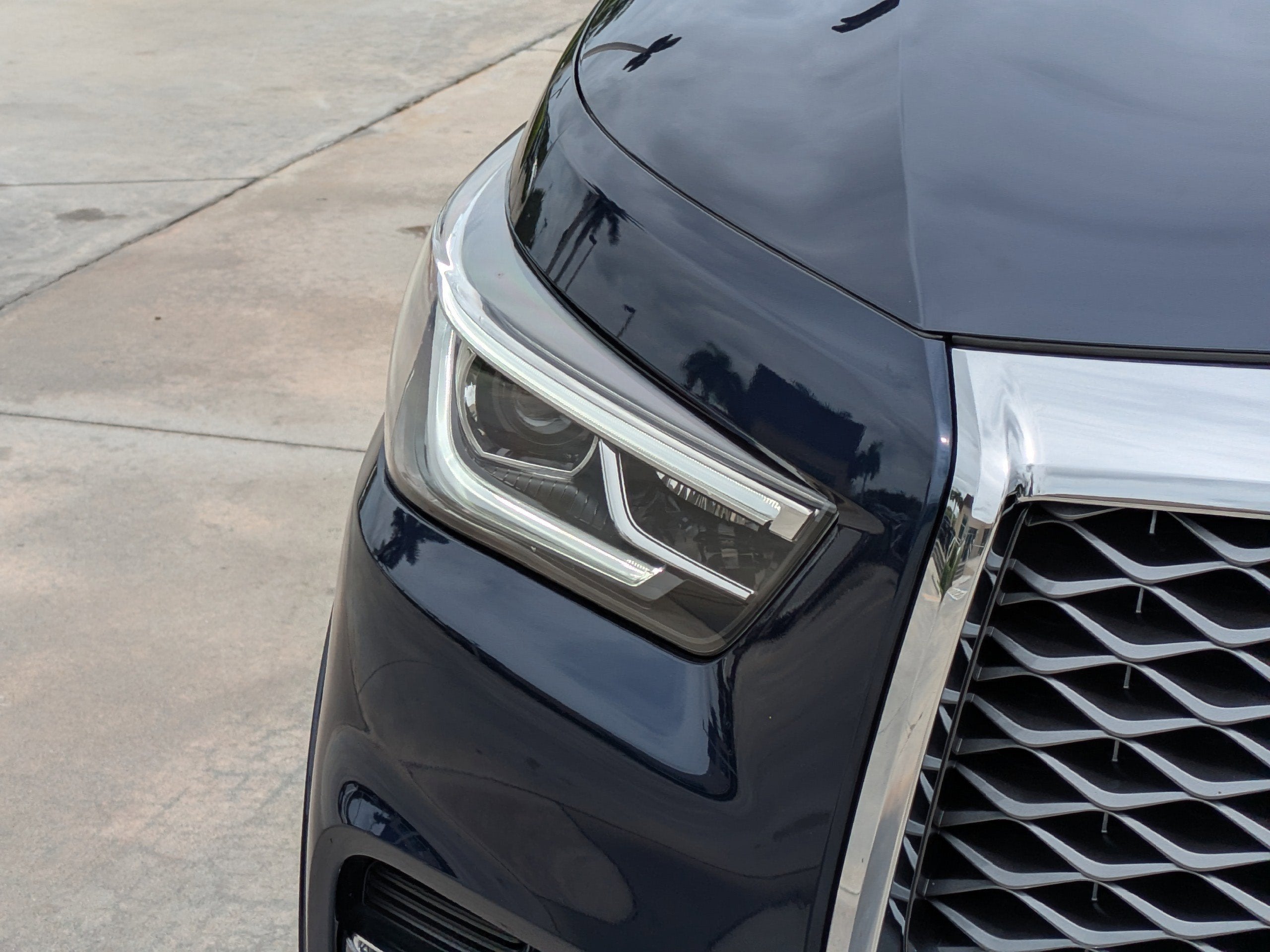 2022 INFINITI QX80 SENSORY
