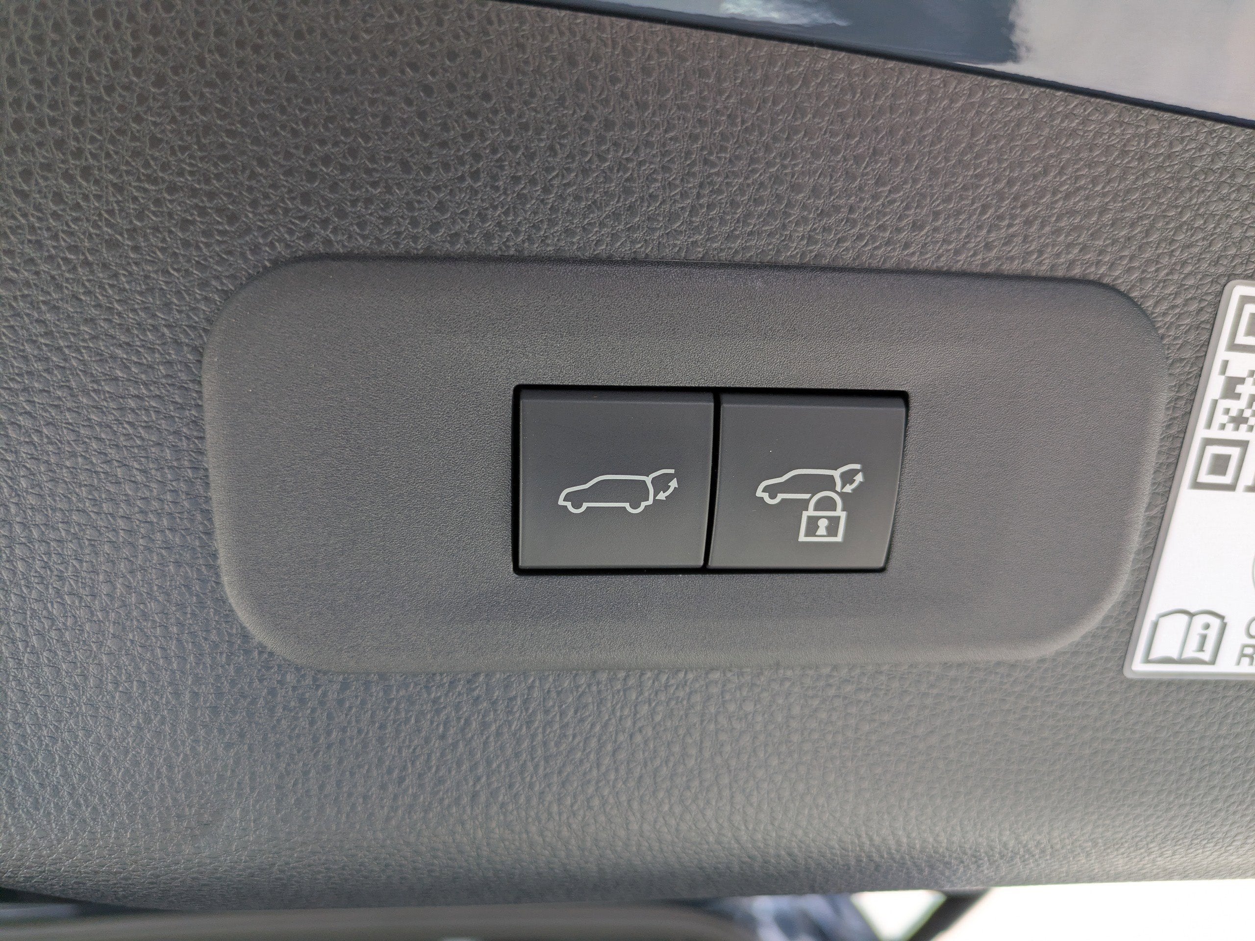 2025 Toyota Crown Signia XLE