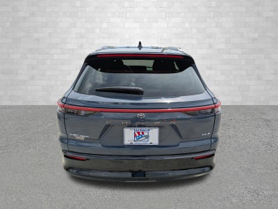 2025 Toyota Crown Signia XLE