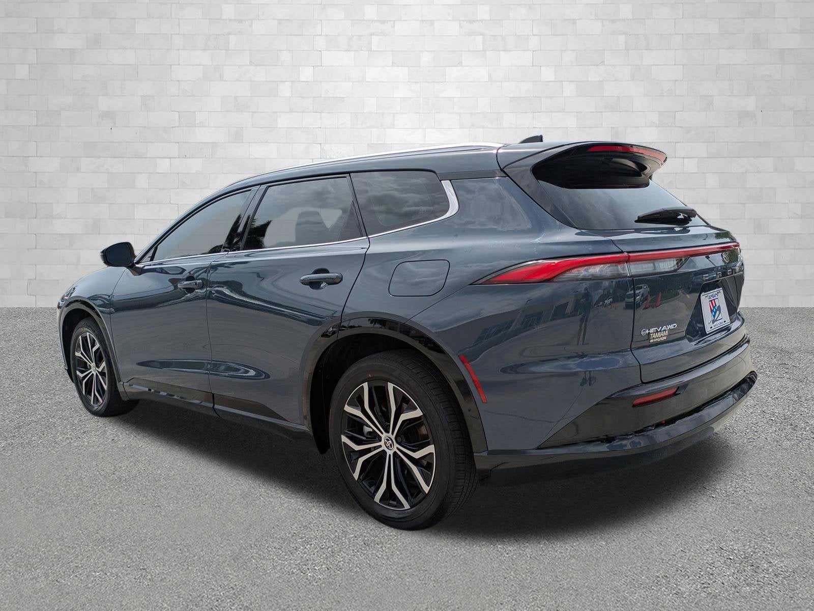 2025 Toyota Crown Signia XLE