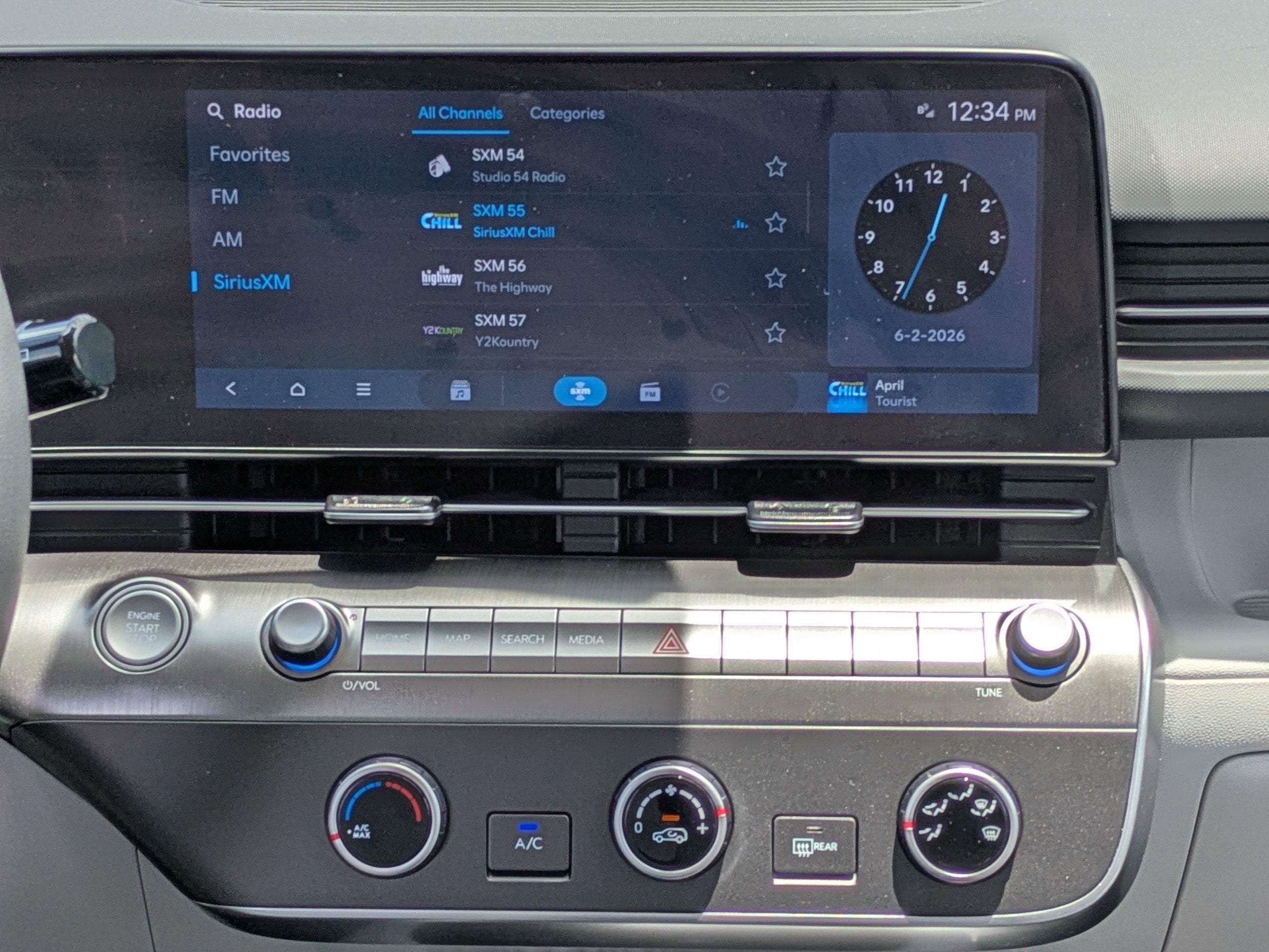 2024 Hyundai Kona SE