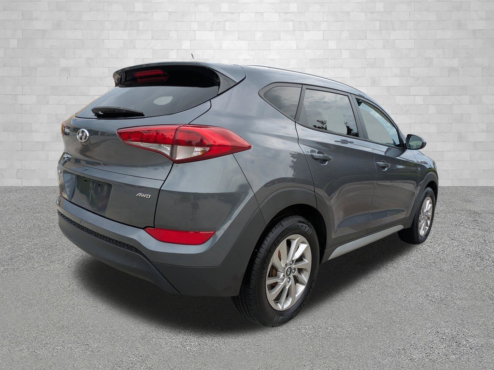 Used 2017 Hyundai Tucson SE with VIN KM8J3CA43HU411228 for sale in Naples, FL