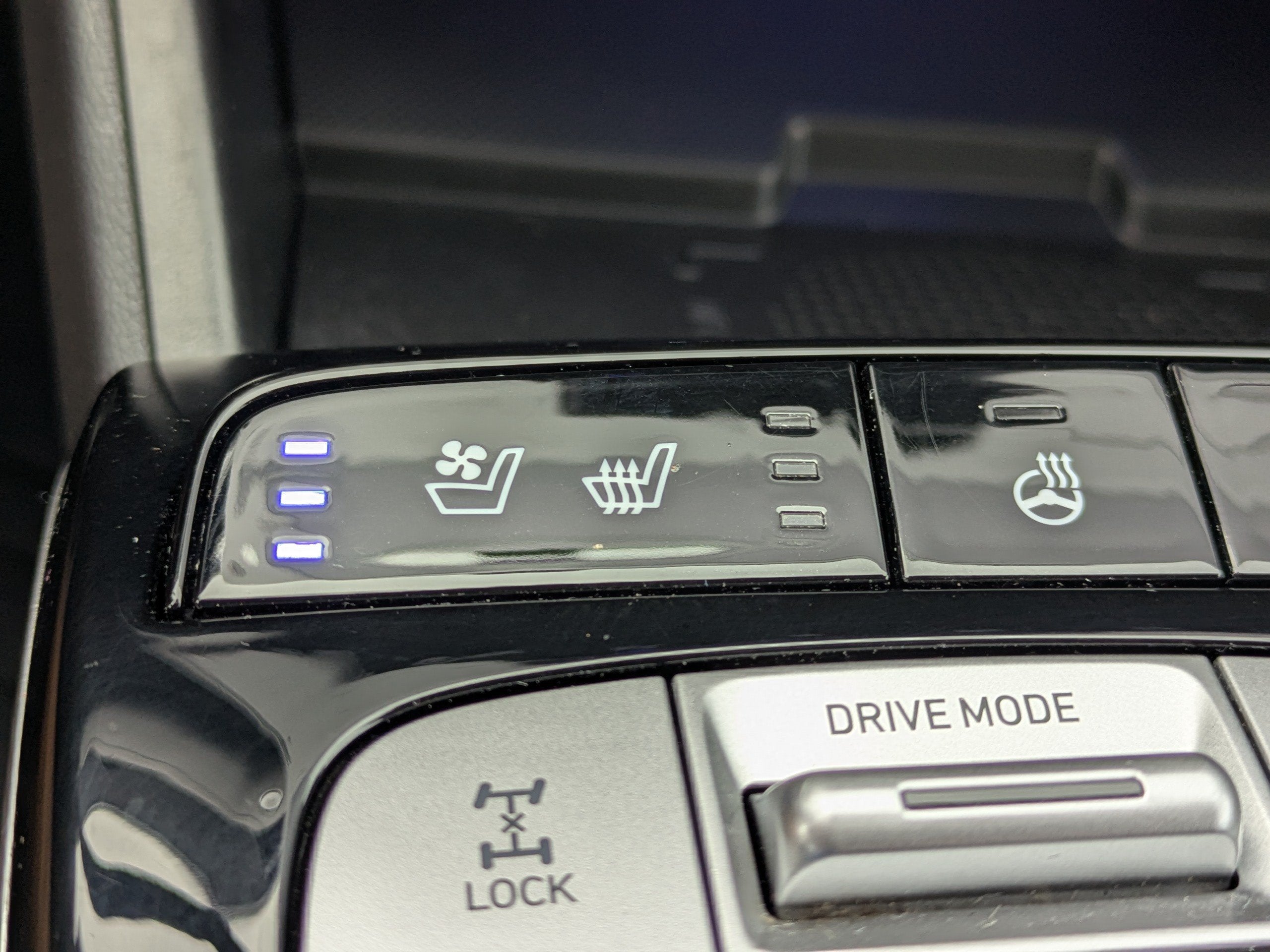 2023 Hyundai Tucson Hybrid LIMITED