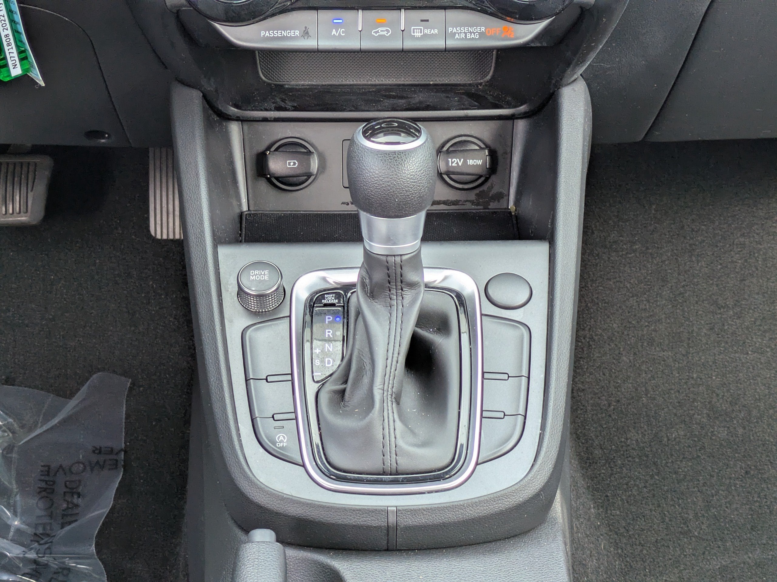 2022 Hyundai Kona SE