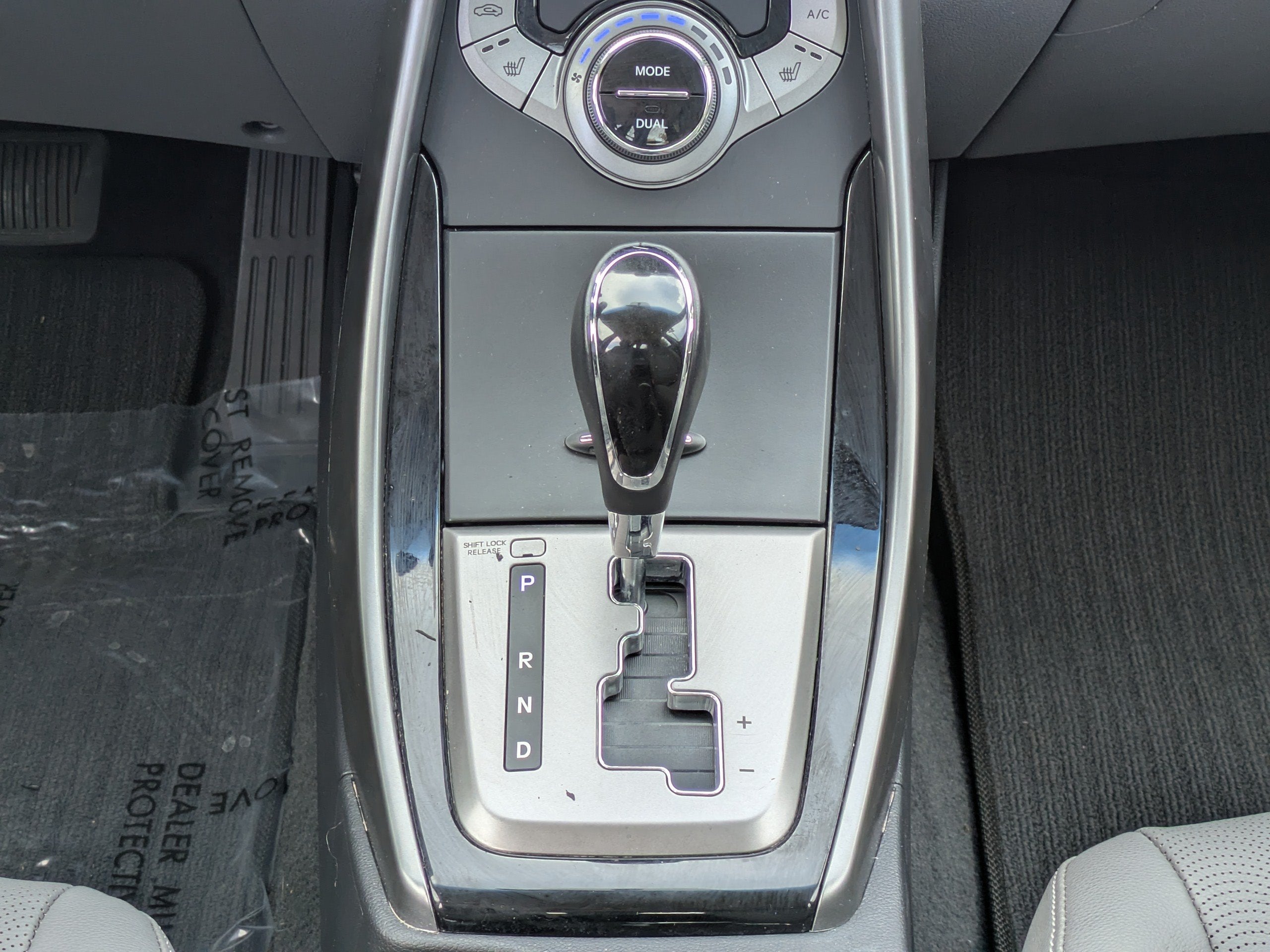 2013 Hyundai Elantra LIMITED PZEV