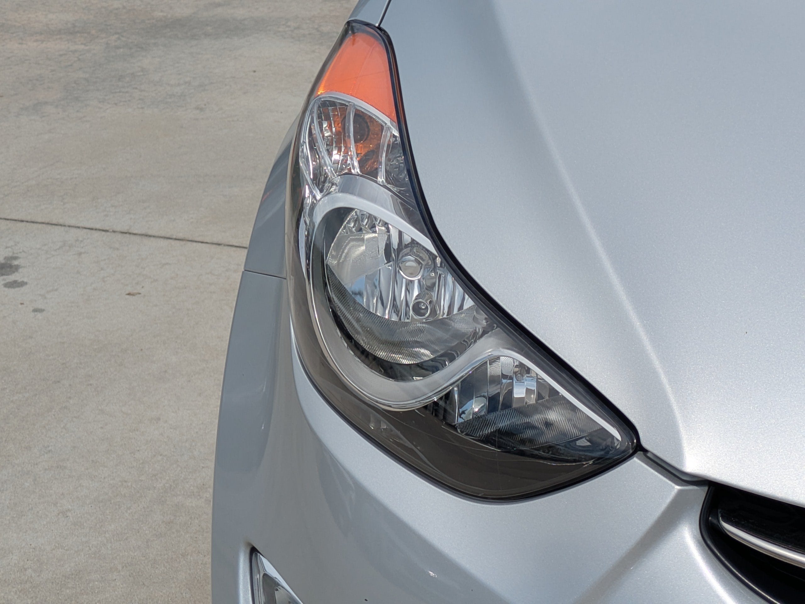 2013 Hyundai Elantra LIMITED PZEV