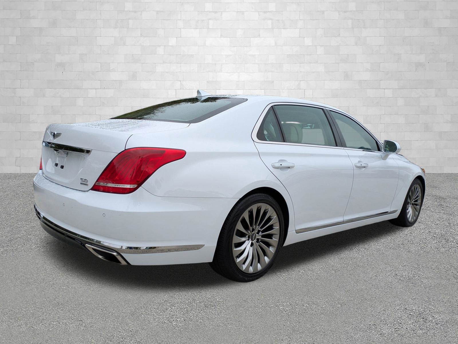 2018 Genesis G90 5.0L ULTIMATE