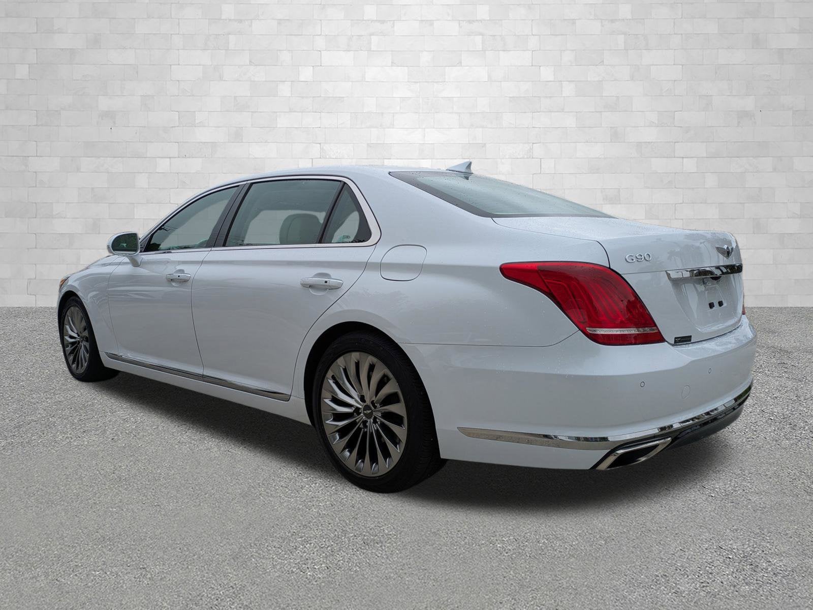 2018 Genesis G90 5.0L ULTIMATE