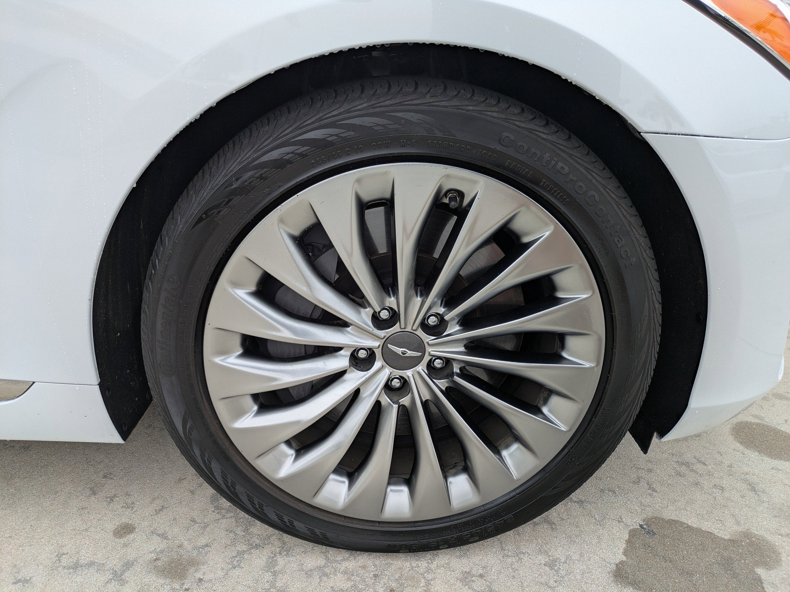 2018 Genesis G90 5.0L ULTIMATE