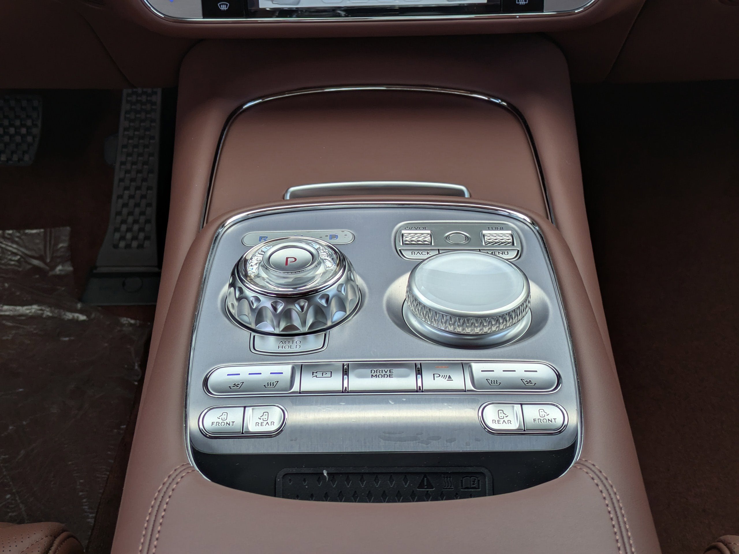 2026 Genesis G90 3.5T E-SC MHEV