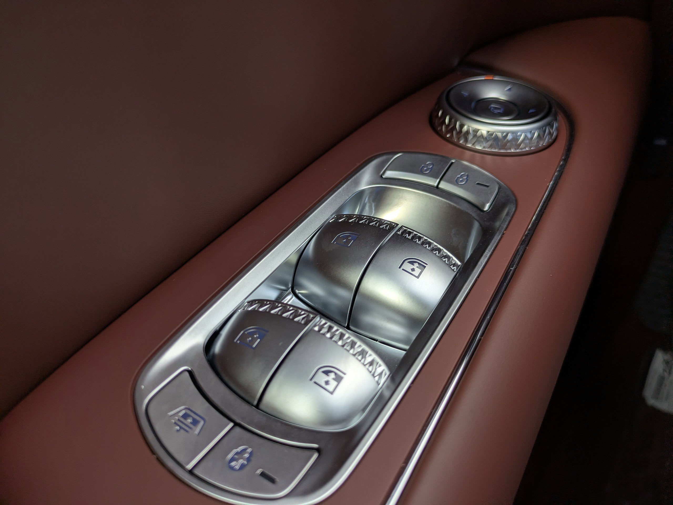 2026 Genesis G90 3.5T E-SC MHEV