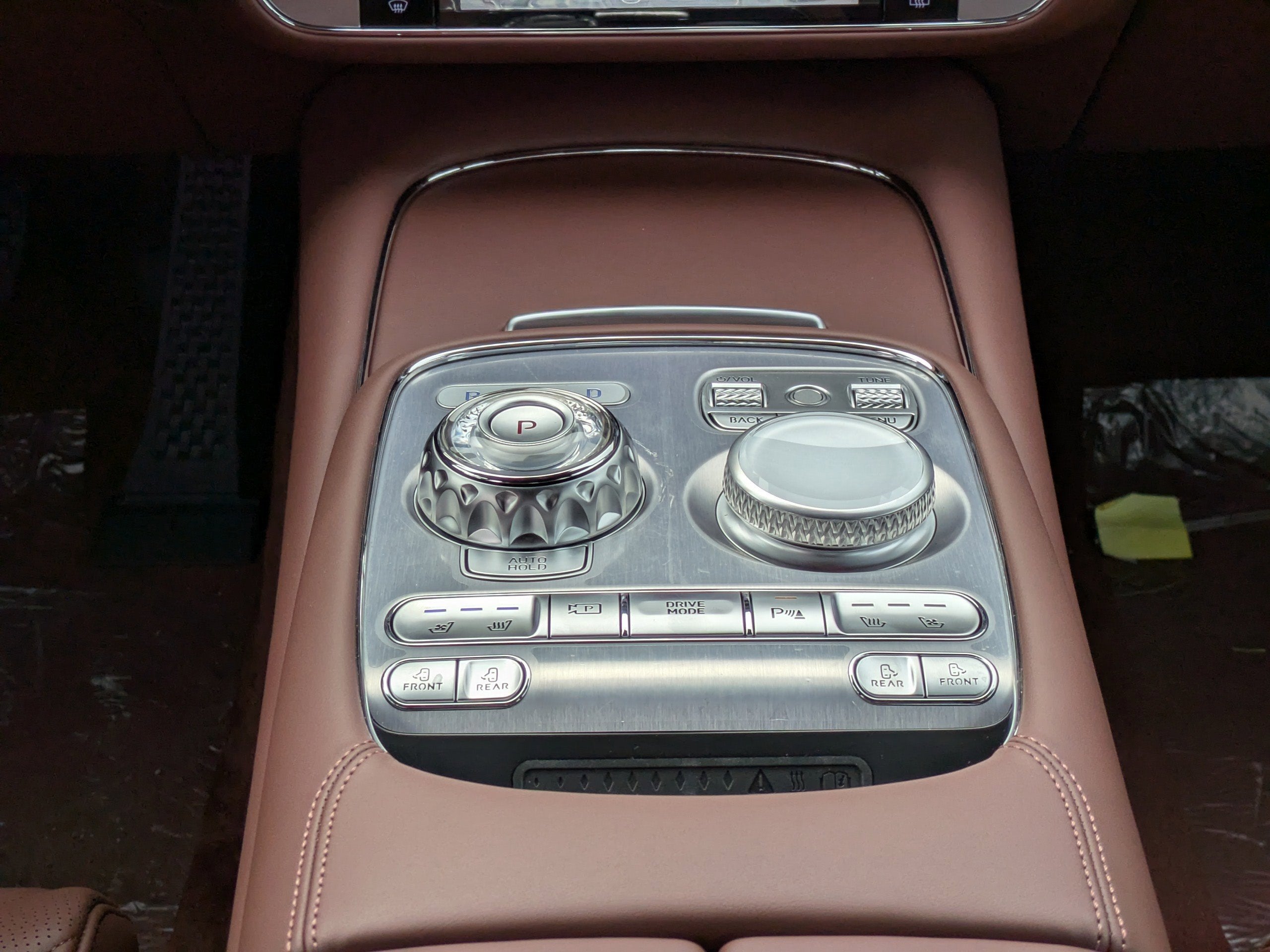 2026 Genesis G90 3.5T E-SC MHEV