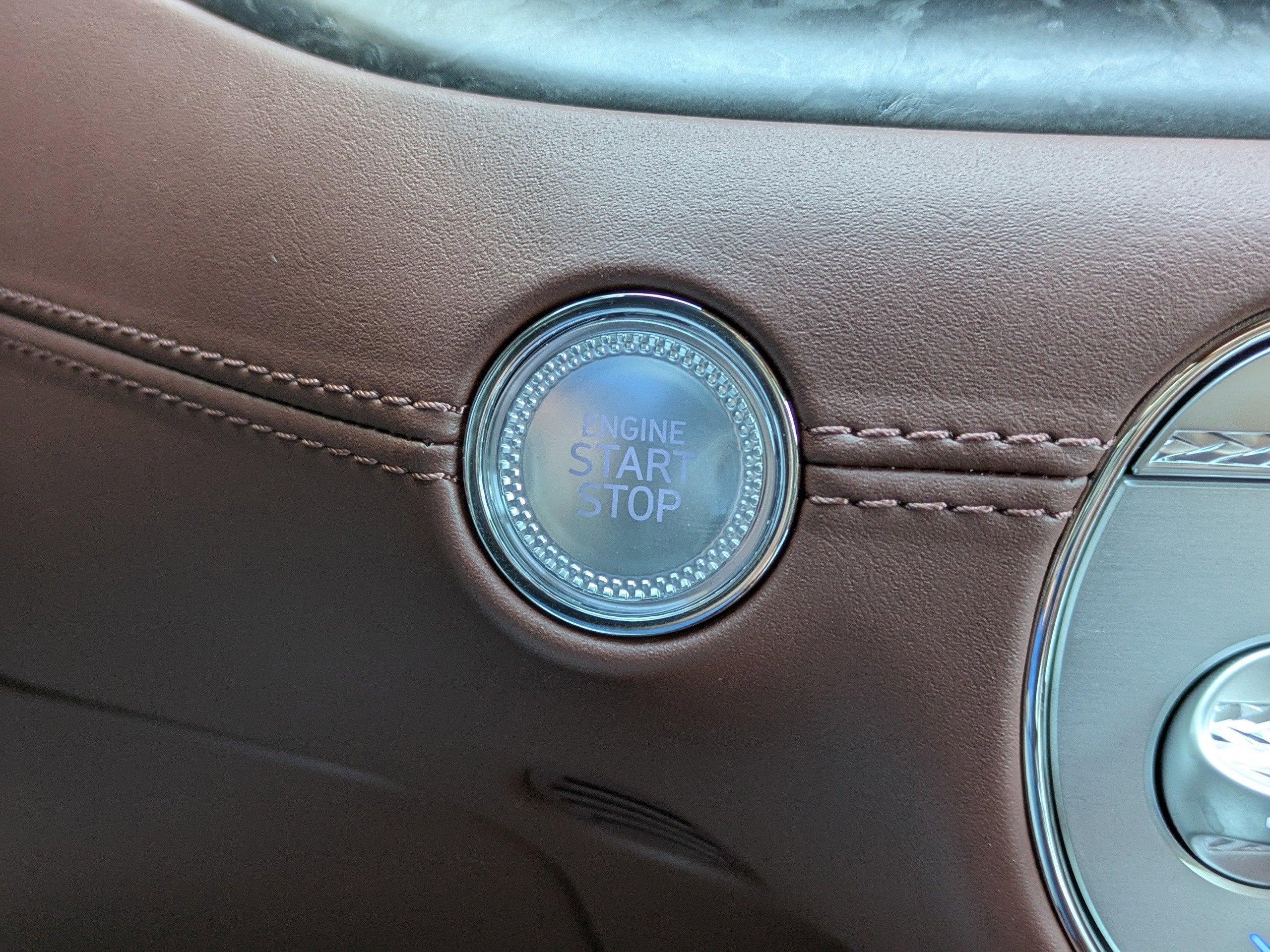 2026 Genesis G90 e-SC