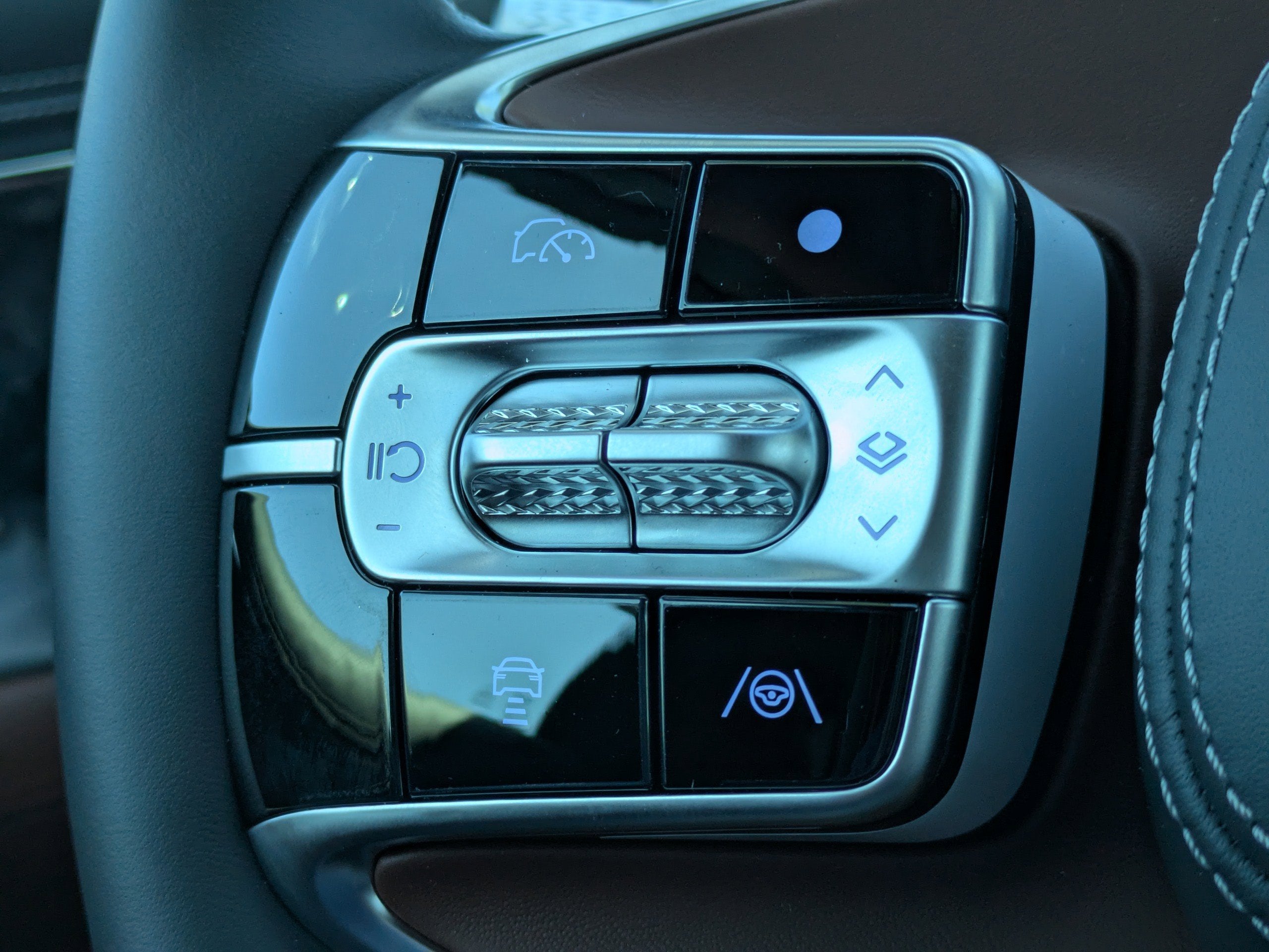 2026 Genesis G90 3.5T e-SC