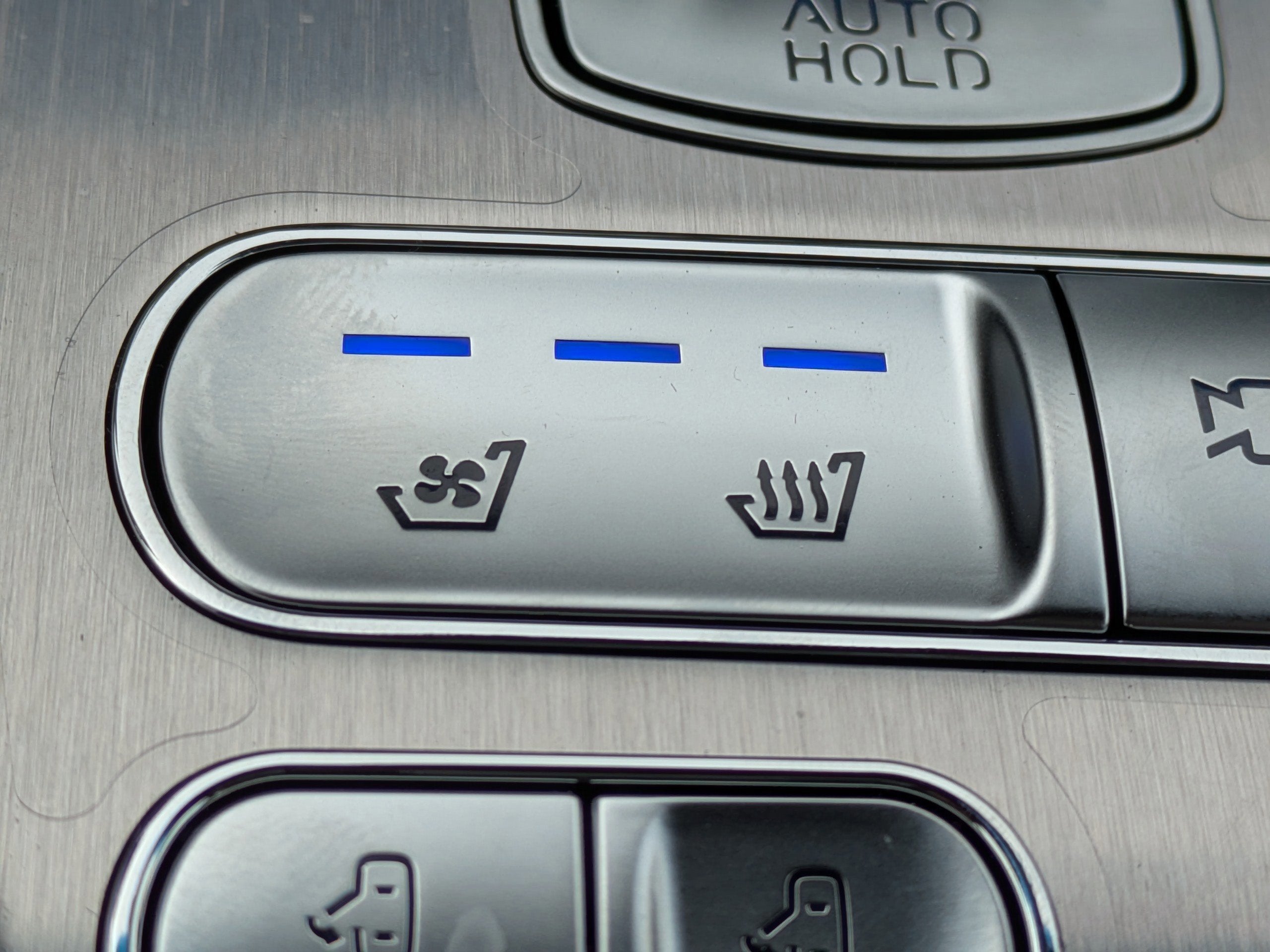 2026 Genesis G90 3.5T E-SC MHEV