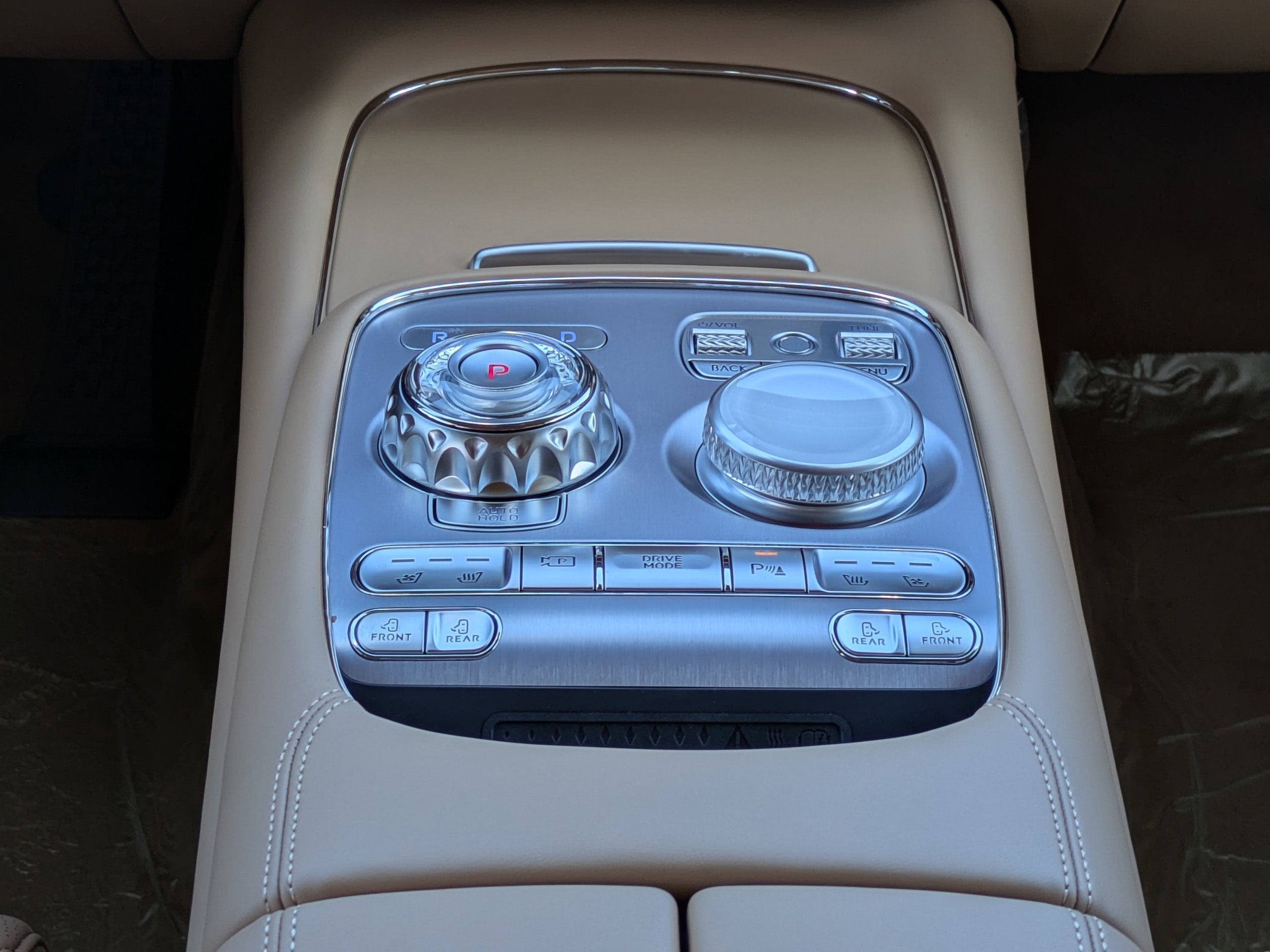 2026 Genesis G90 3.5T e-SC