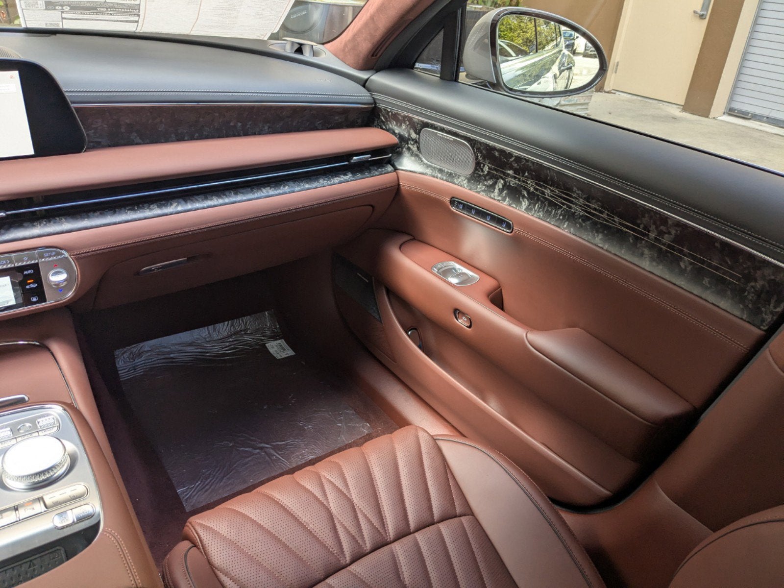 2025 Genesis G90 3.5T E-SC MHEV