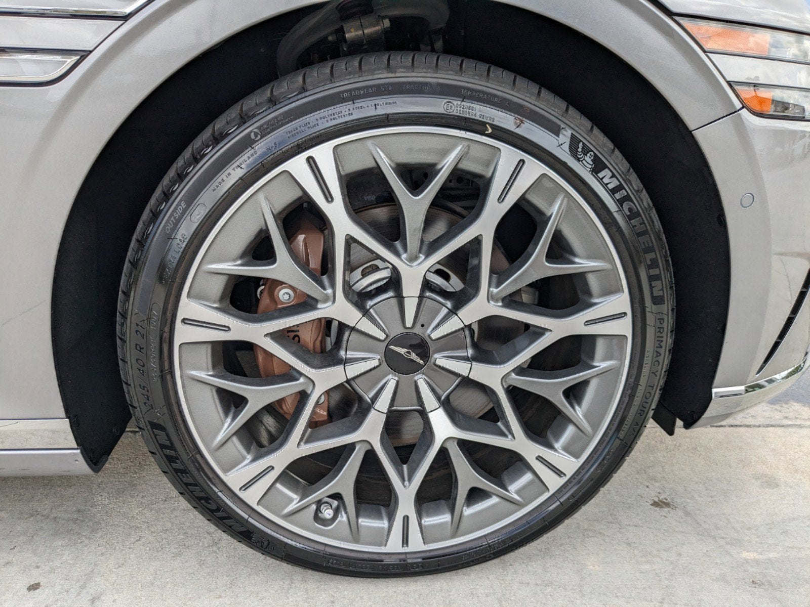 2025 Genesis G90 3.5T E-SC MHEV