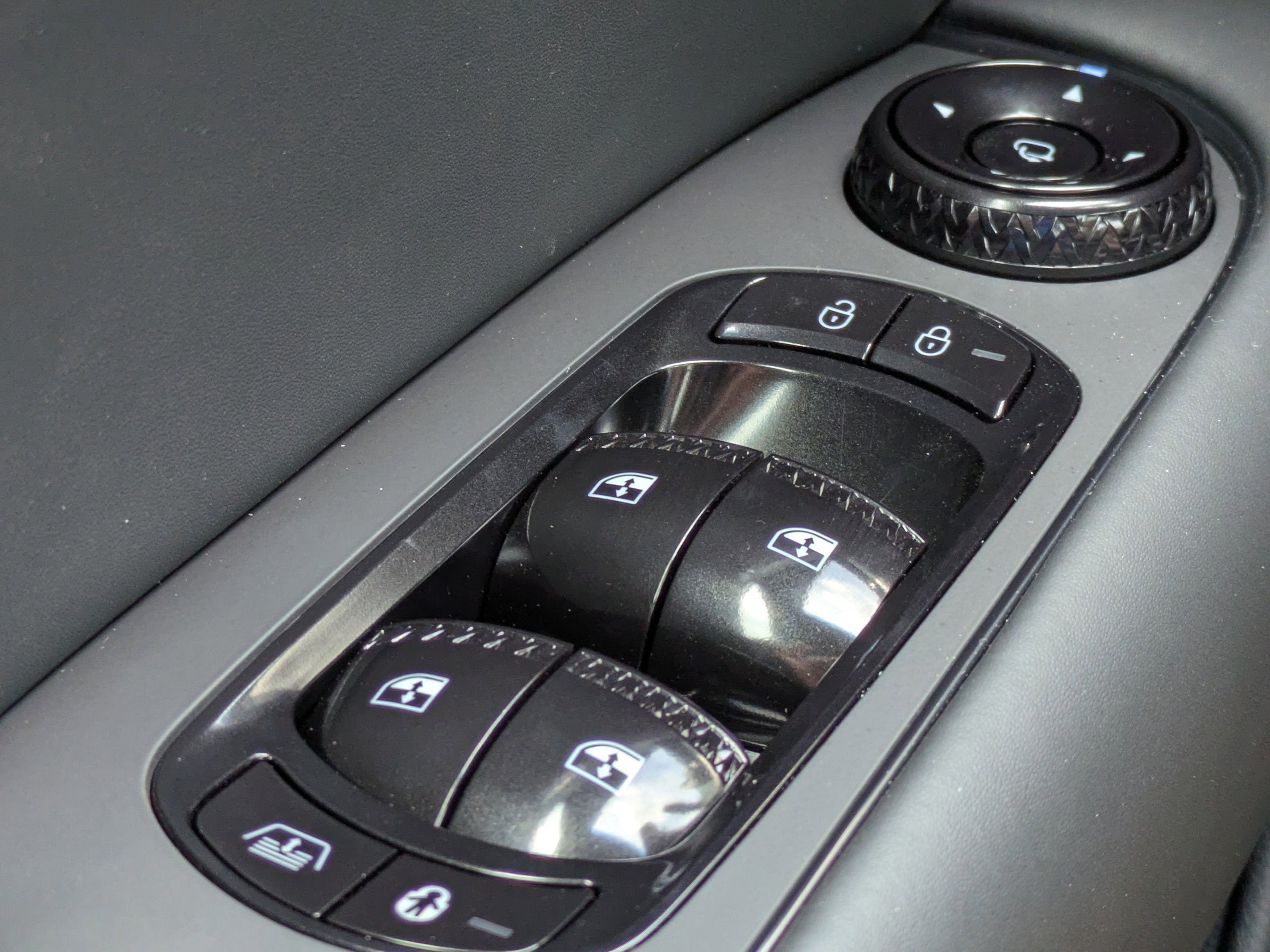 2026 Genesis G90 3.5T E-SC MHEV PRESTIGE BLACK