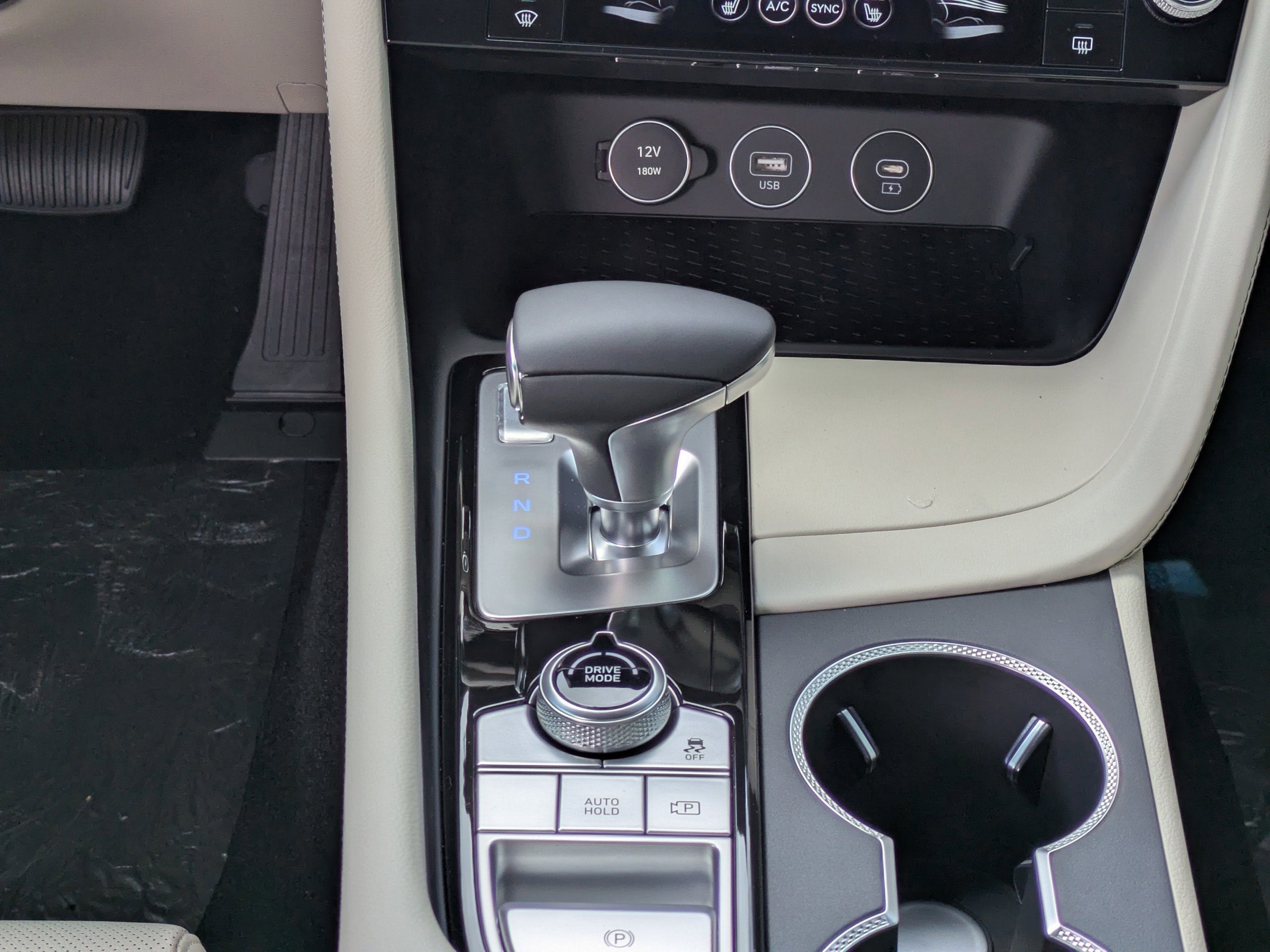 2026 Genesis G70 2.5T