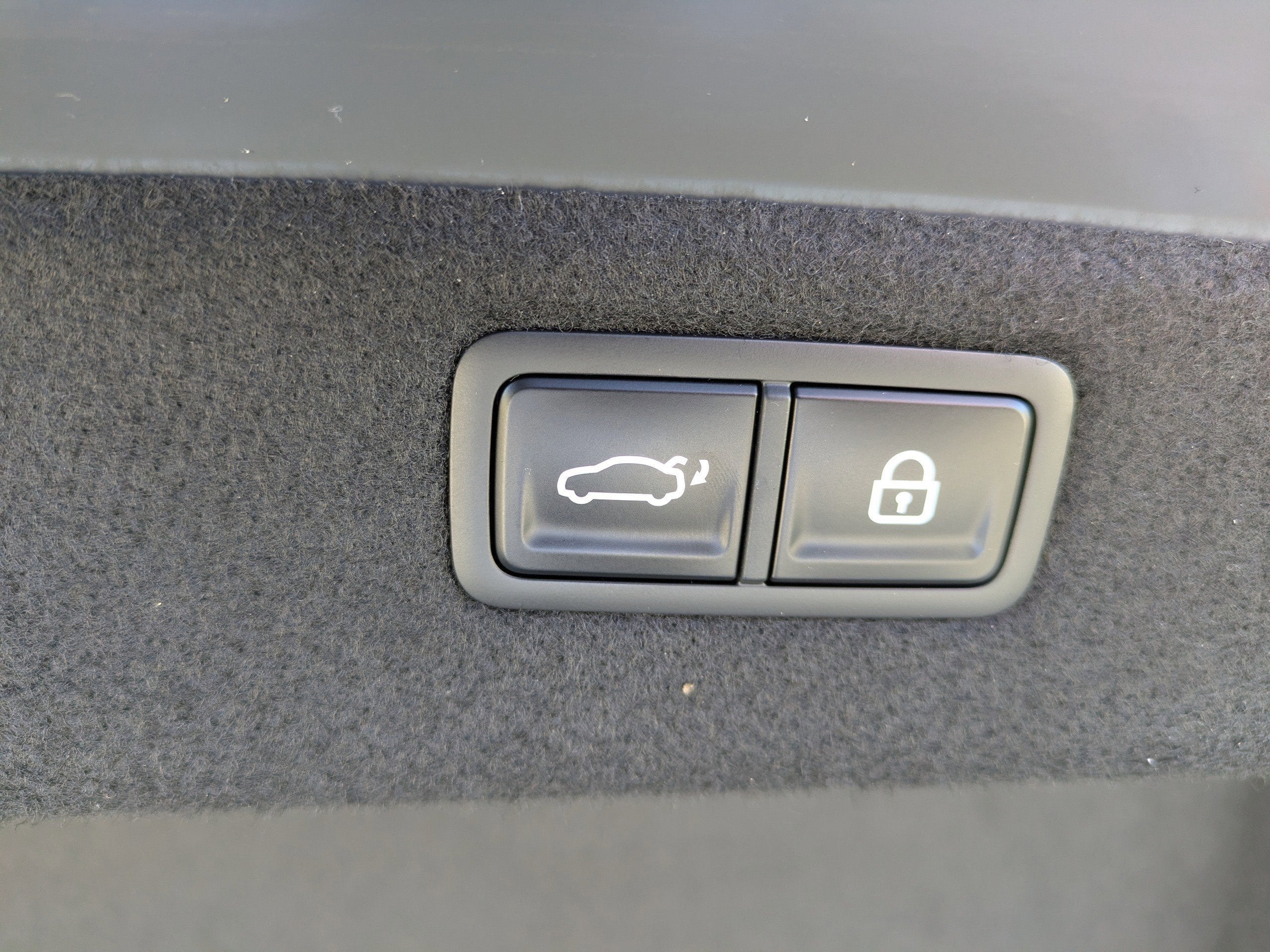 2026 Genesis G70 3.3T PRESTIGE GRAPHITE