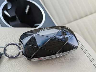 2026 Genesis G70 2.5T PRESTIGE