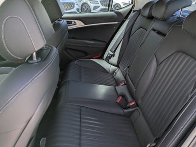 2026 Genesis G70 2.5T PRESTIGE