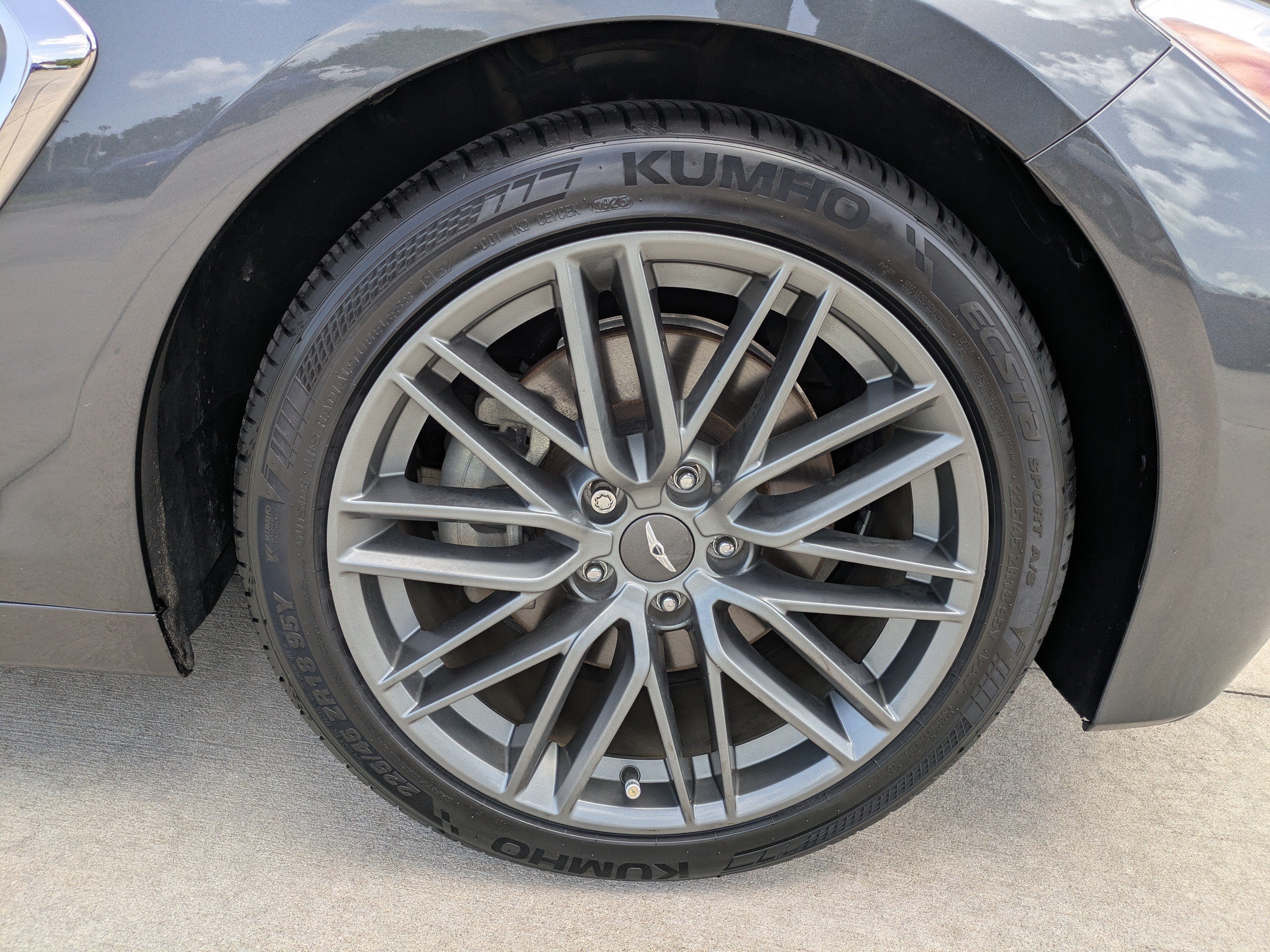 2019 Genesis G70 2.0T ADVANCED
