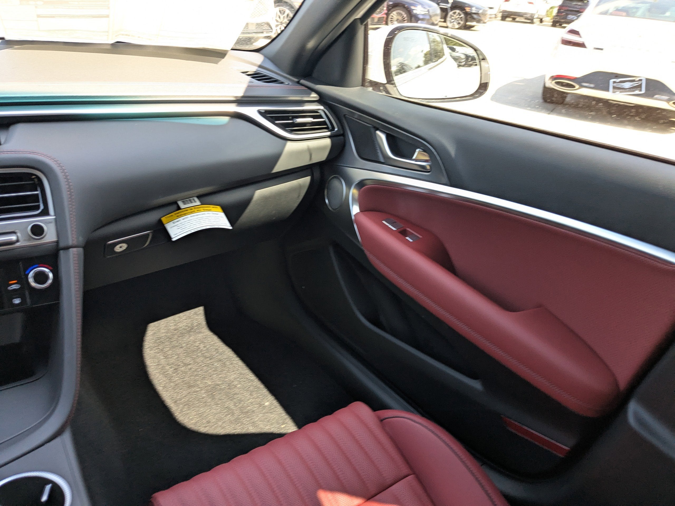 2025 Genesis G70 2.5T