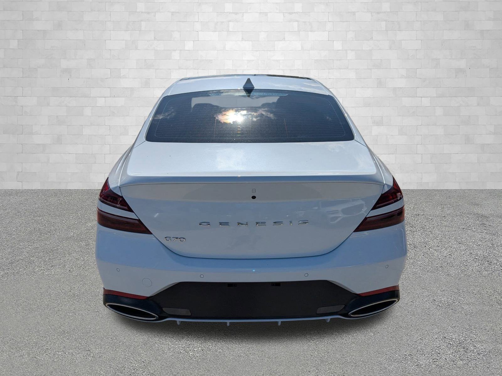 2025 Genesis G70 2.5T