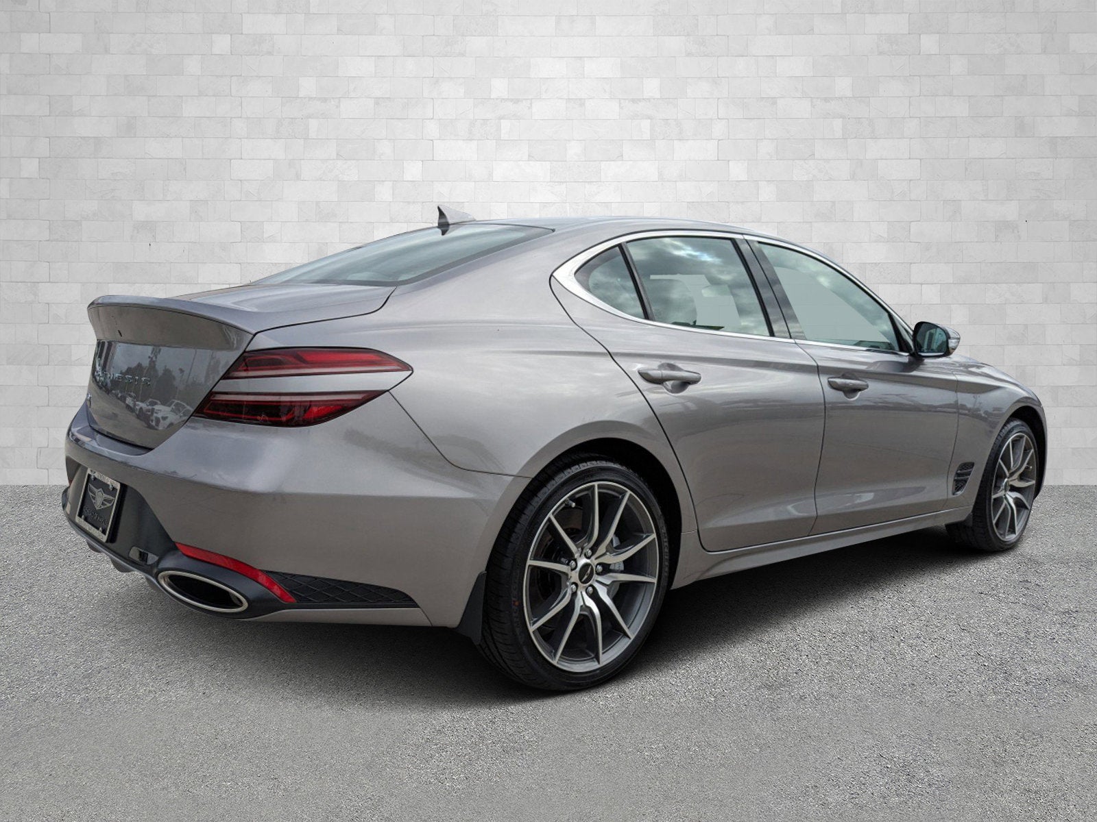 2025 Genesis G70 2.5T