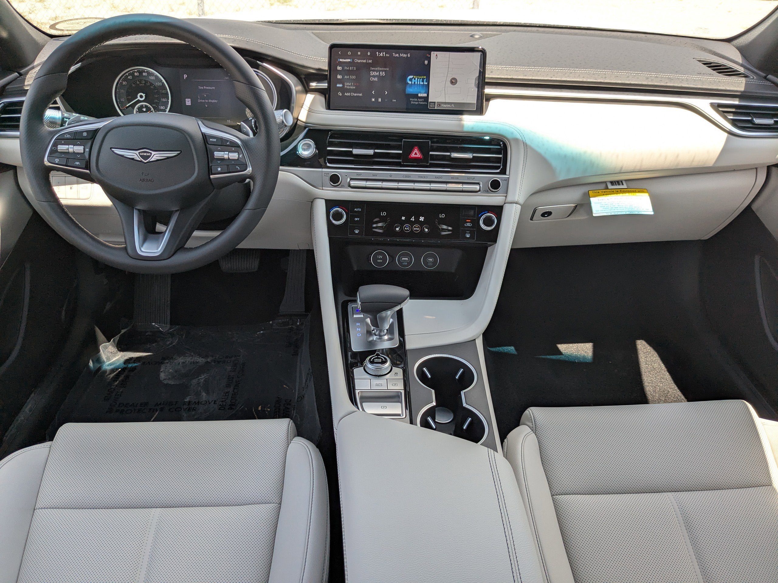 2025 Genesis G70 2.5T