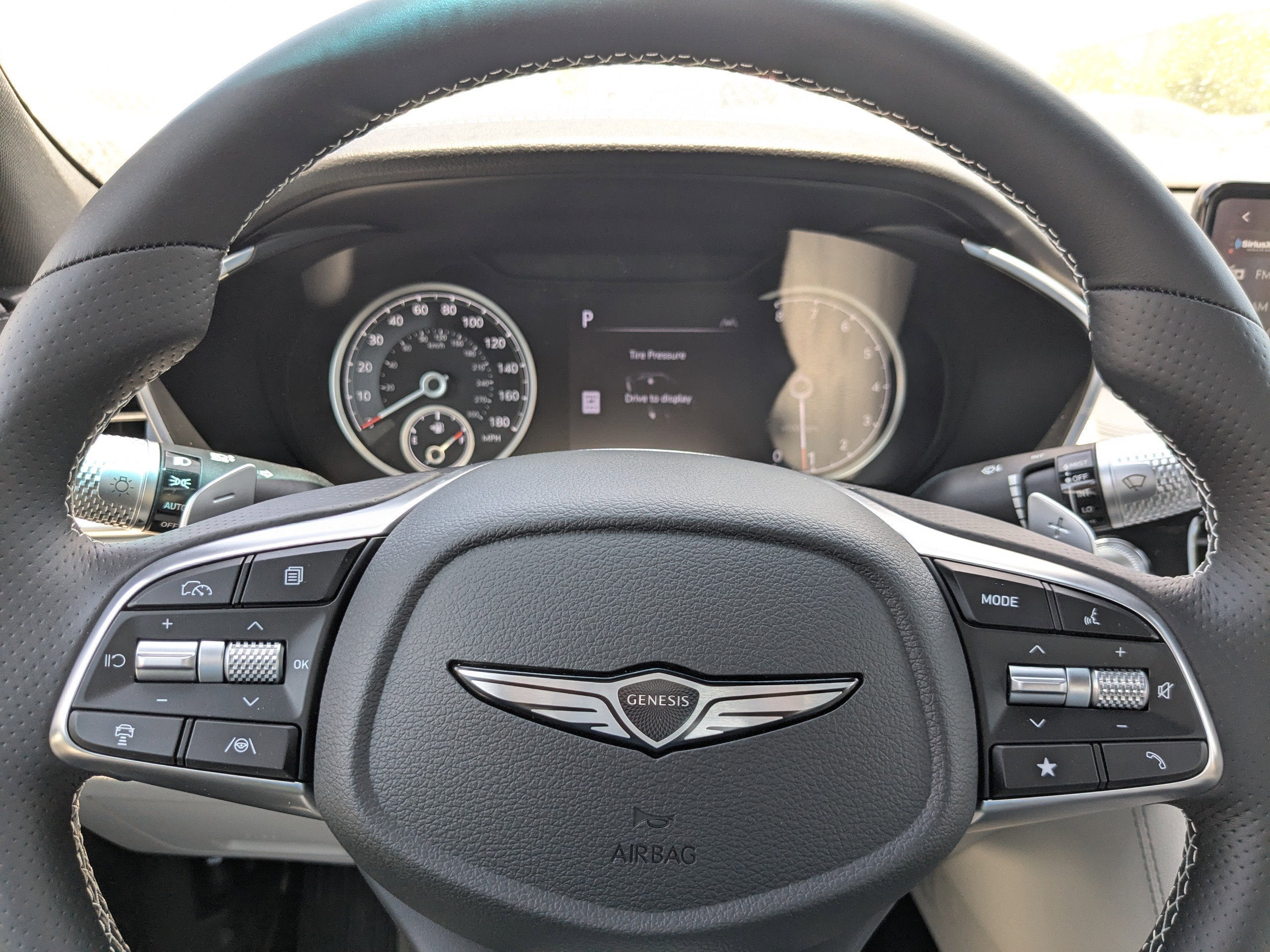 2025 Genesis G70 2.5T