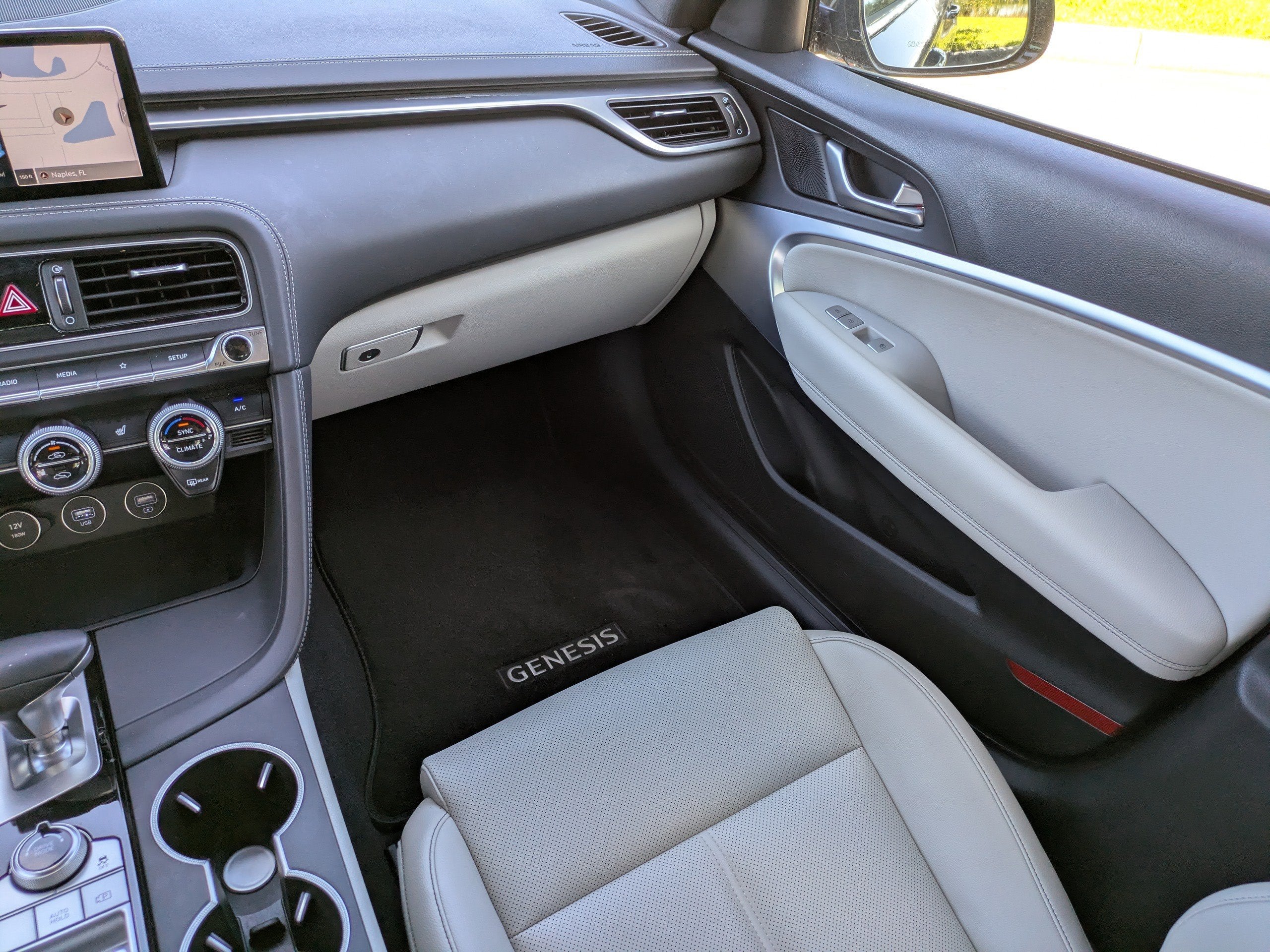 2023 Genesis G70 2.0T