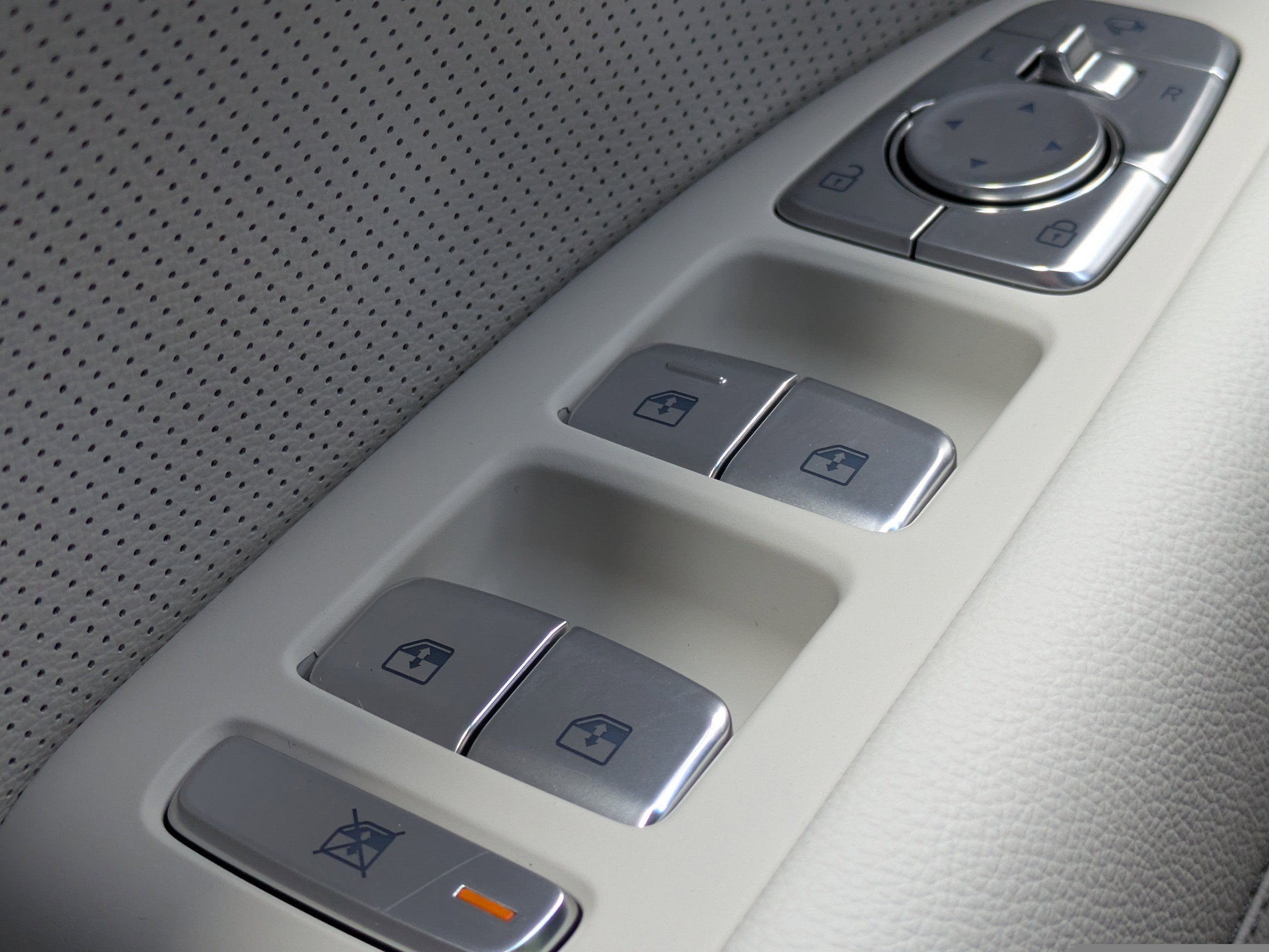 2025 Genesis G70 3.3T SPORT ADVANC