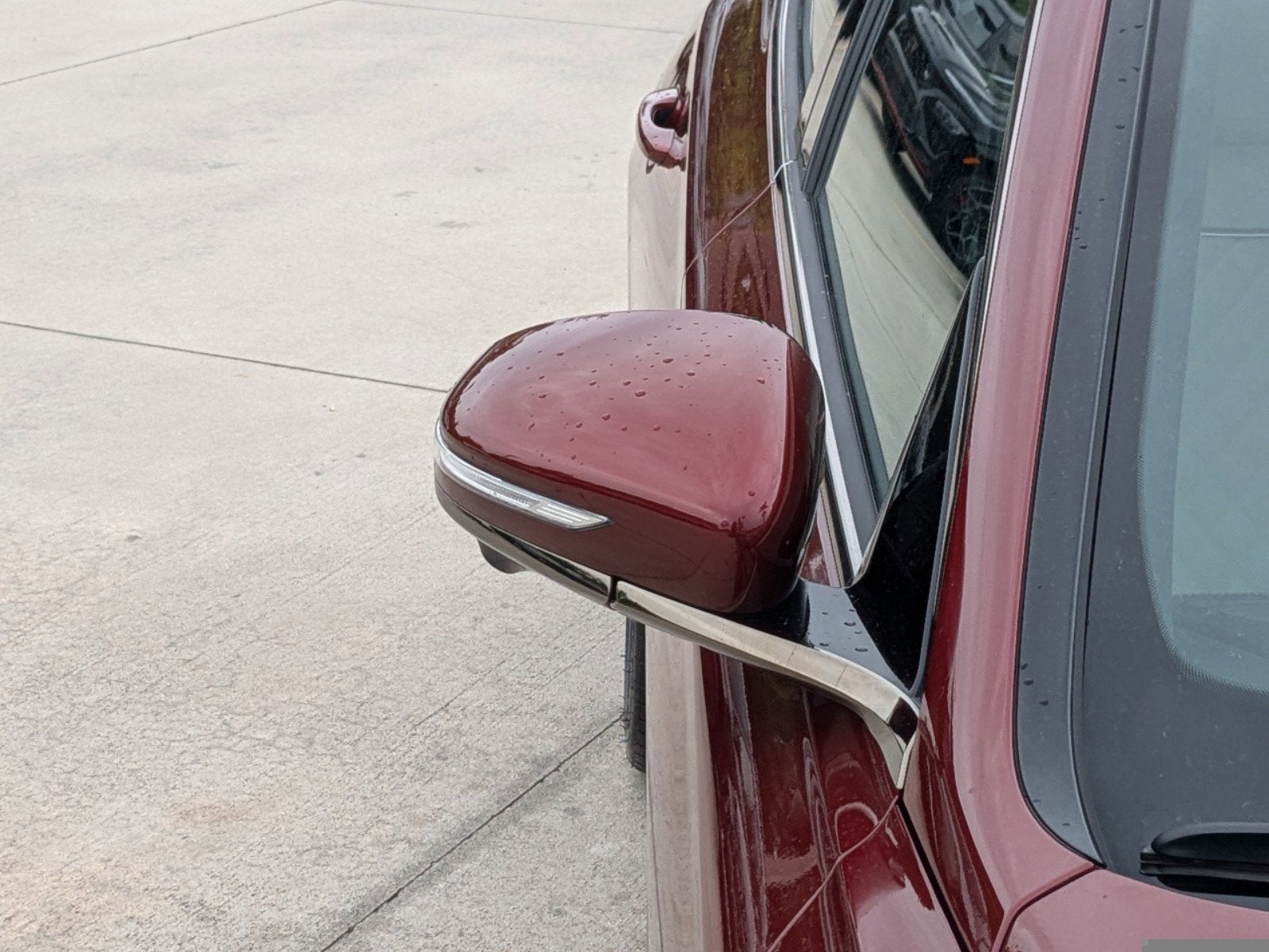 2025 Genesis G70 3.3T Sport Advanced