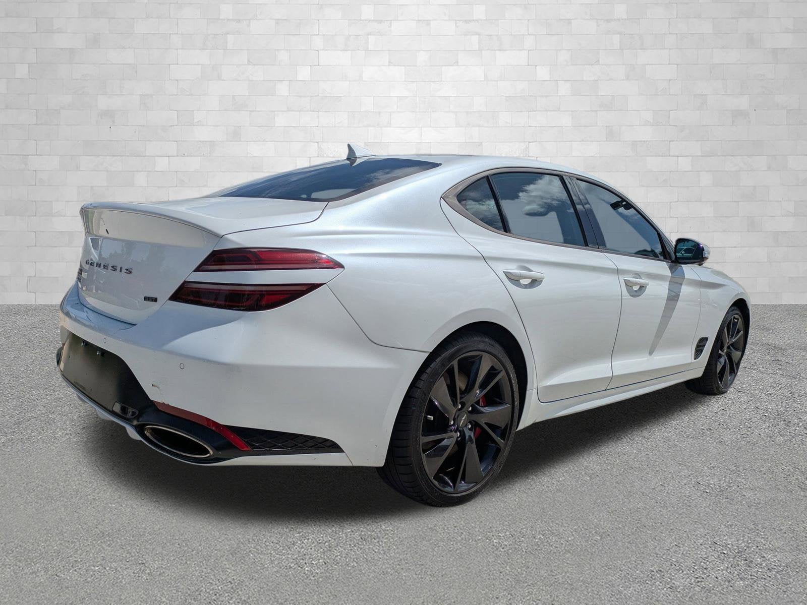 2023 Genesis G70 3.3T