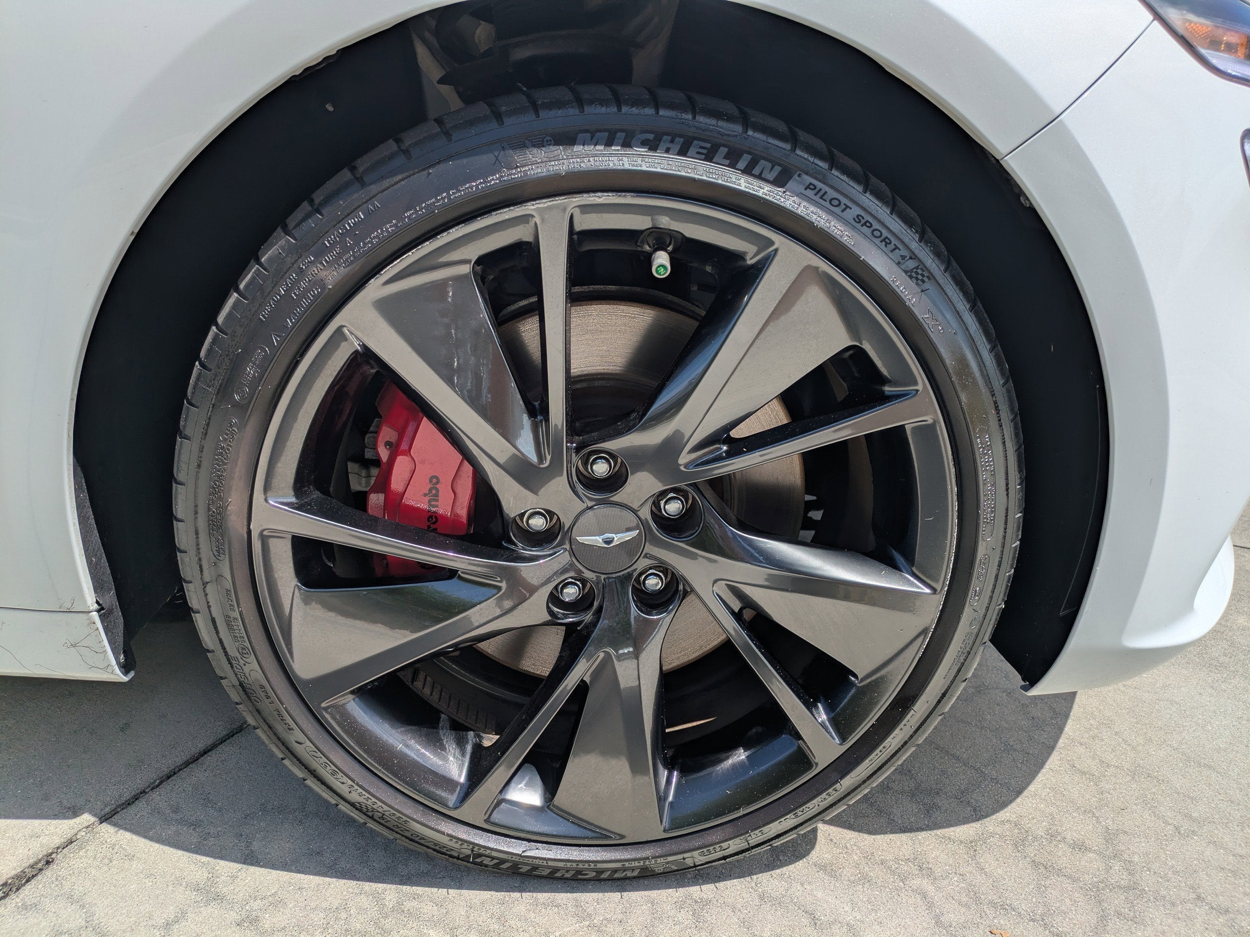 2023 Genesis G70 3.3T