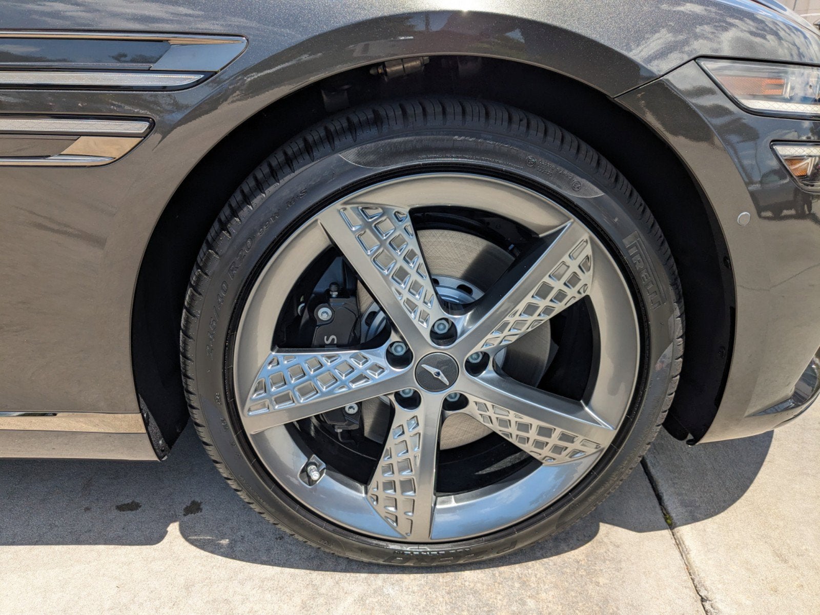 2024 Genesis G80 2.5T Sport Prestige