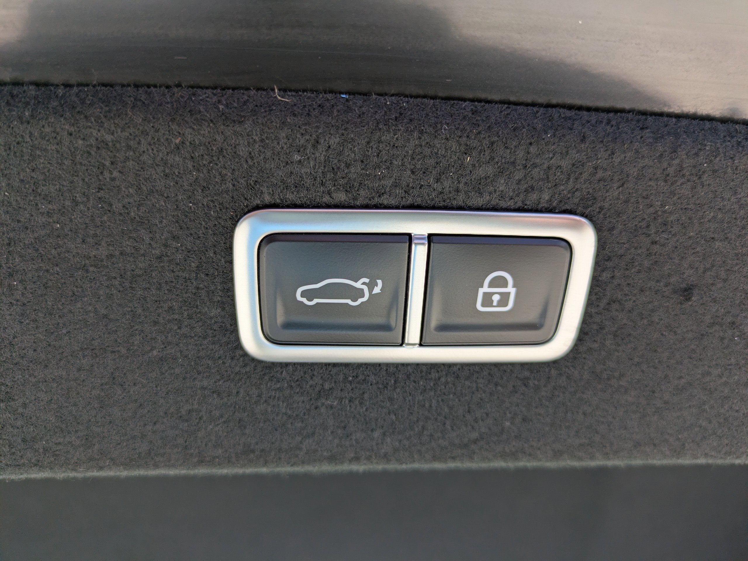 2024 Genesis G80 2.5T SPORT PRESTIGE