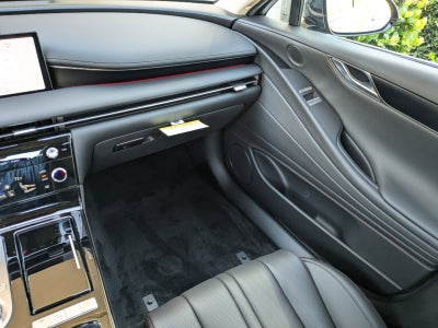 2025 Genesis G80 2.5T