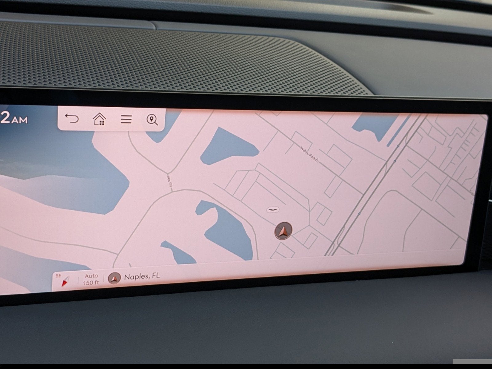 2025 Genesis G80 2.5T