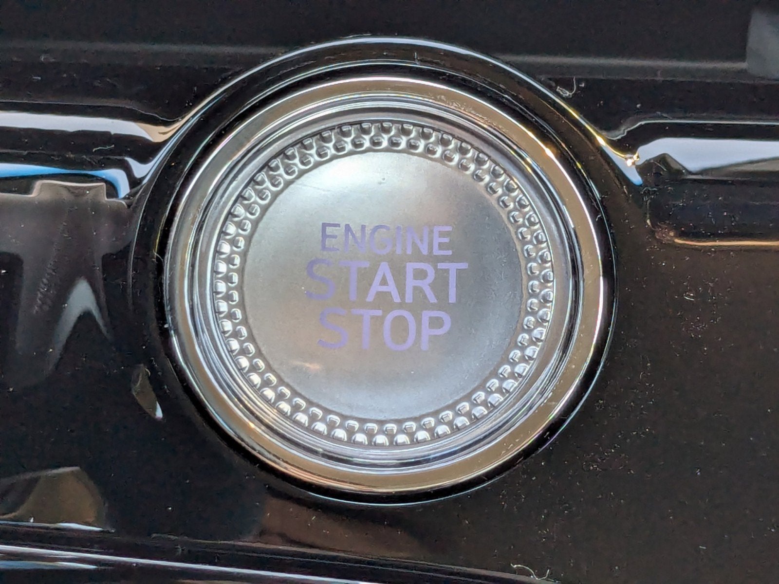 2025 Genesis G80 2.5T