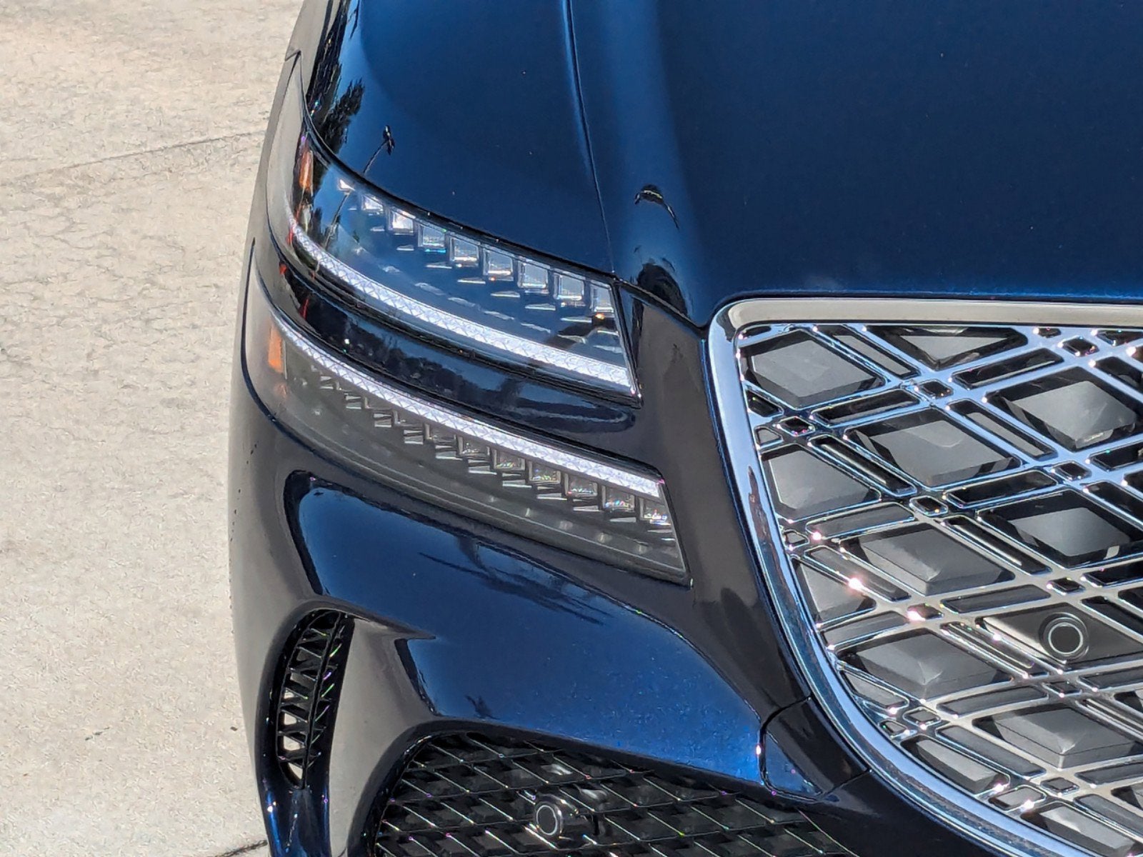 2025 Genesis G80 2.5T